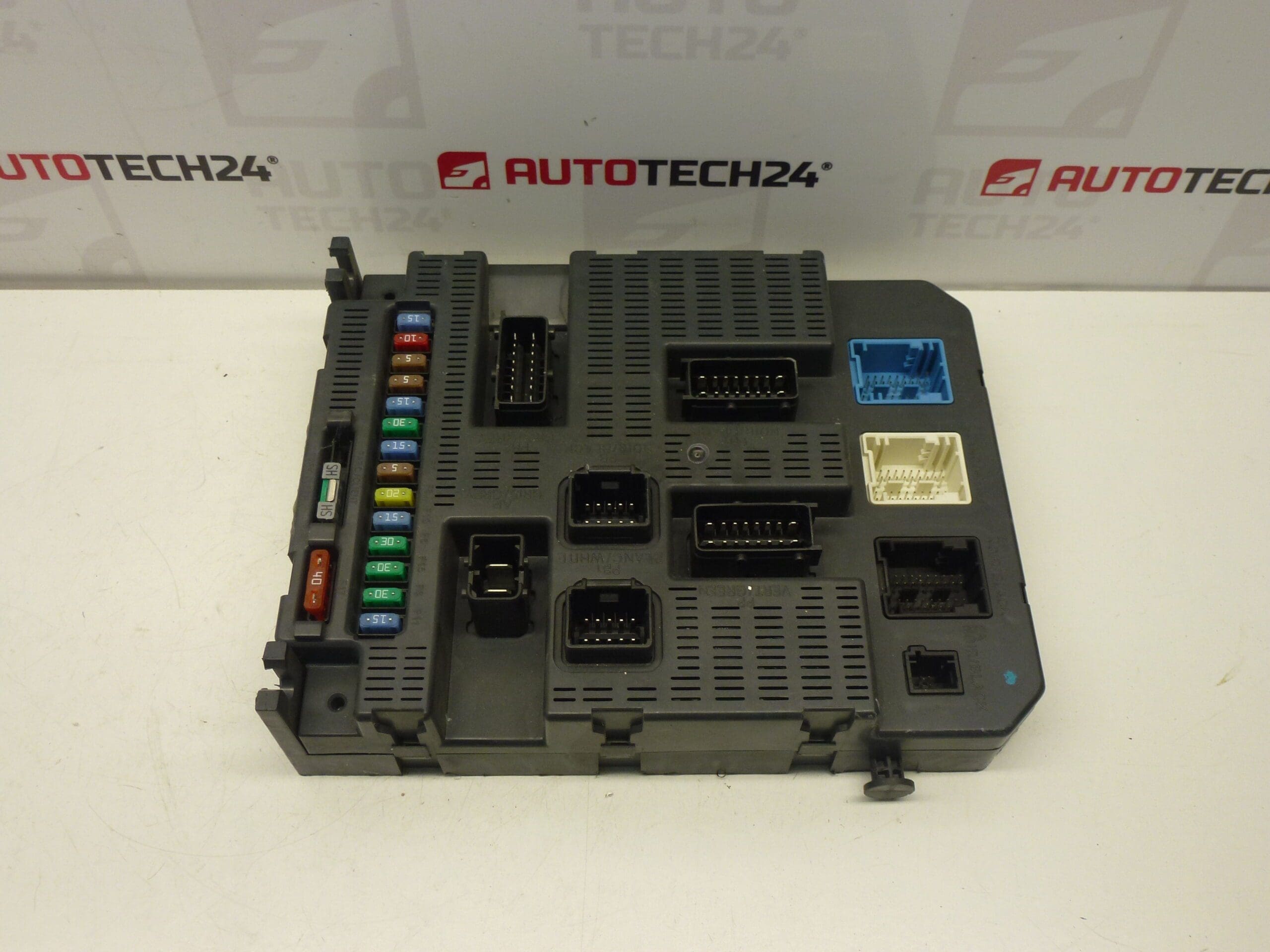 BSI 2004 P10-00 Citroen Peugeot 9664532580