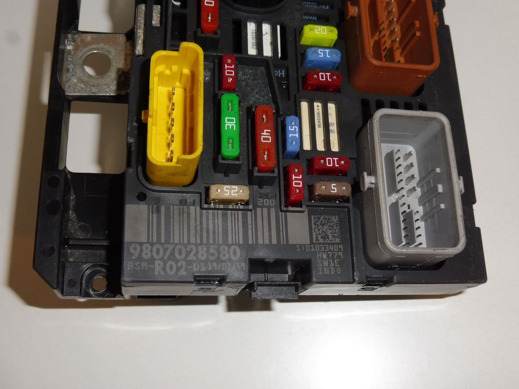 BSM R02 DELPHI Citroën Peugeot 9807028580 - Afbeelding 2