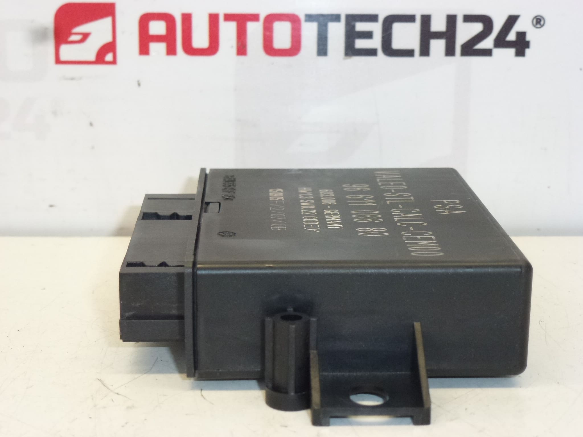 ECU AFIL Valeo Citroën C5 9661106680 6590AR - Afbeelding 2