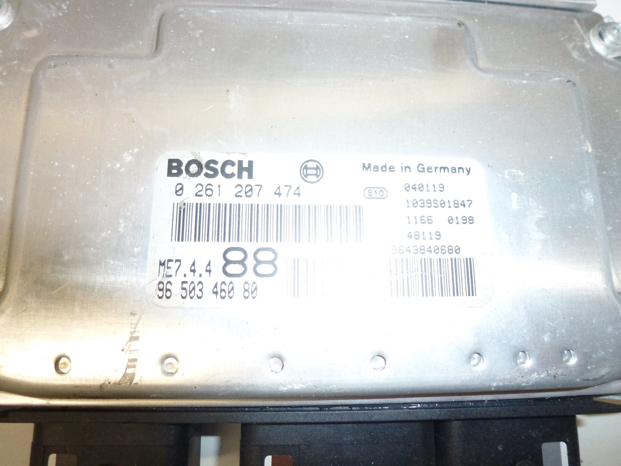ECU Bosch ME7.4.4 0261207474 9650346080 - Afbeelding 2