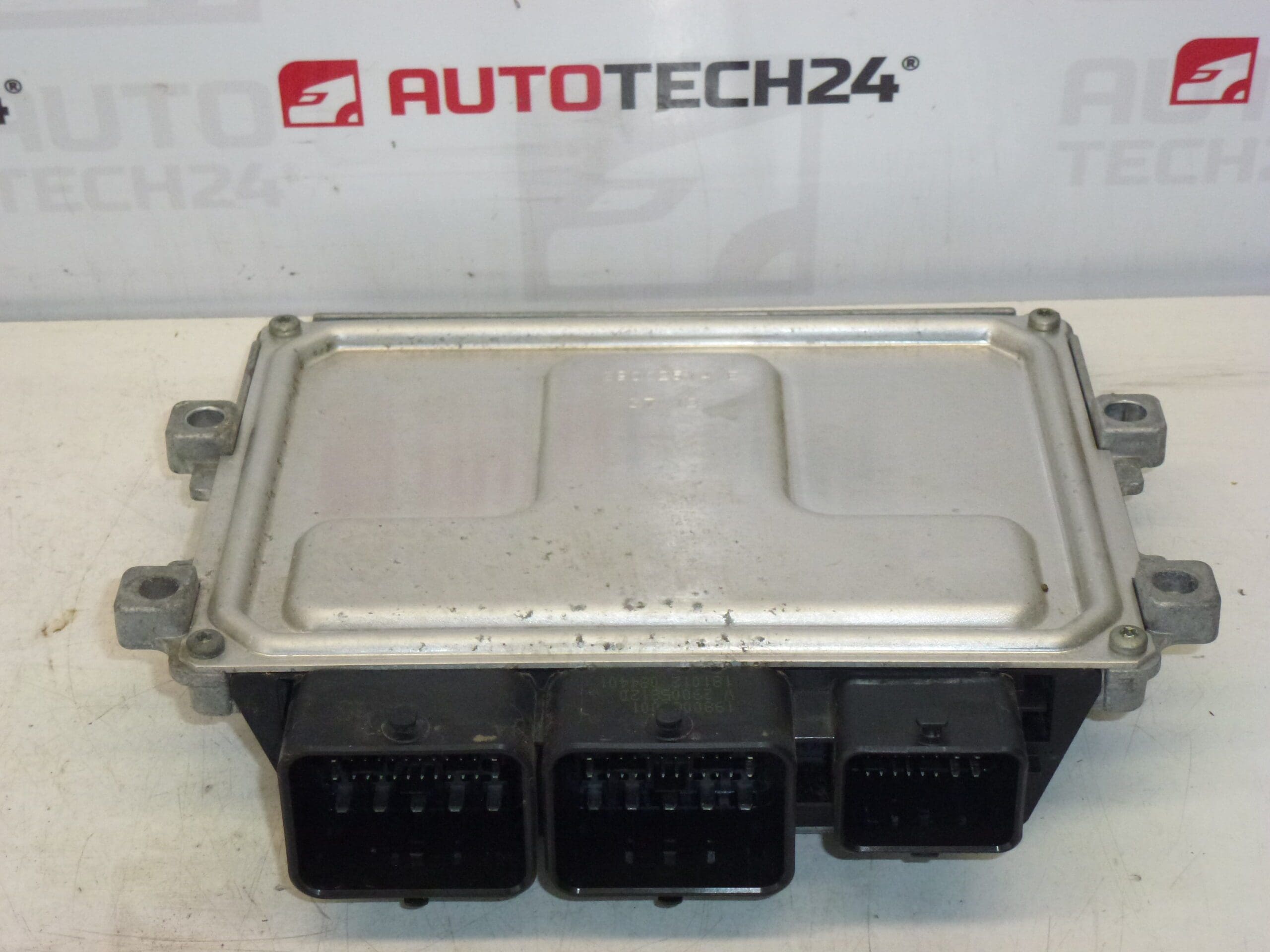 ECU Valeo V46.11 Citroën Peugeot 9805321980 9800913080 - Afbeelding 2