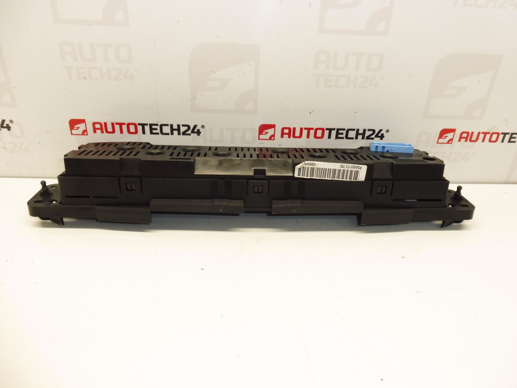 Teller Citroën Xsara Picasso kilometerstand 201000 km 9661734780 6105G4