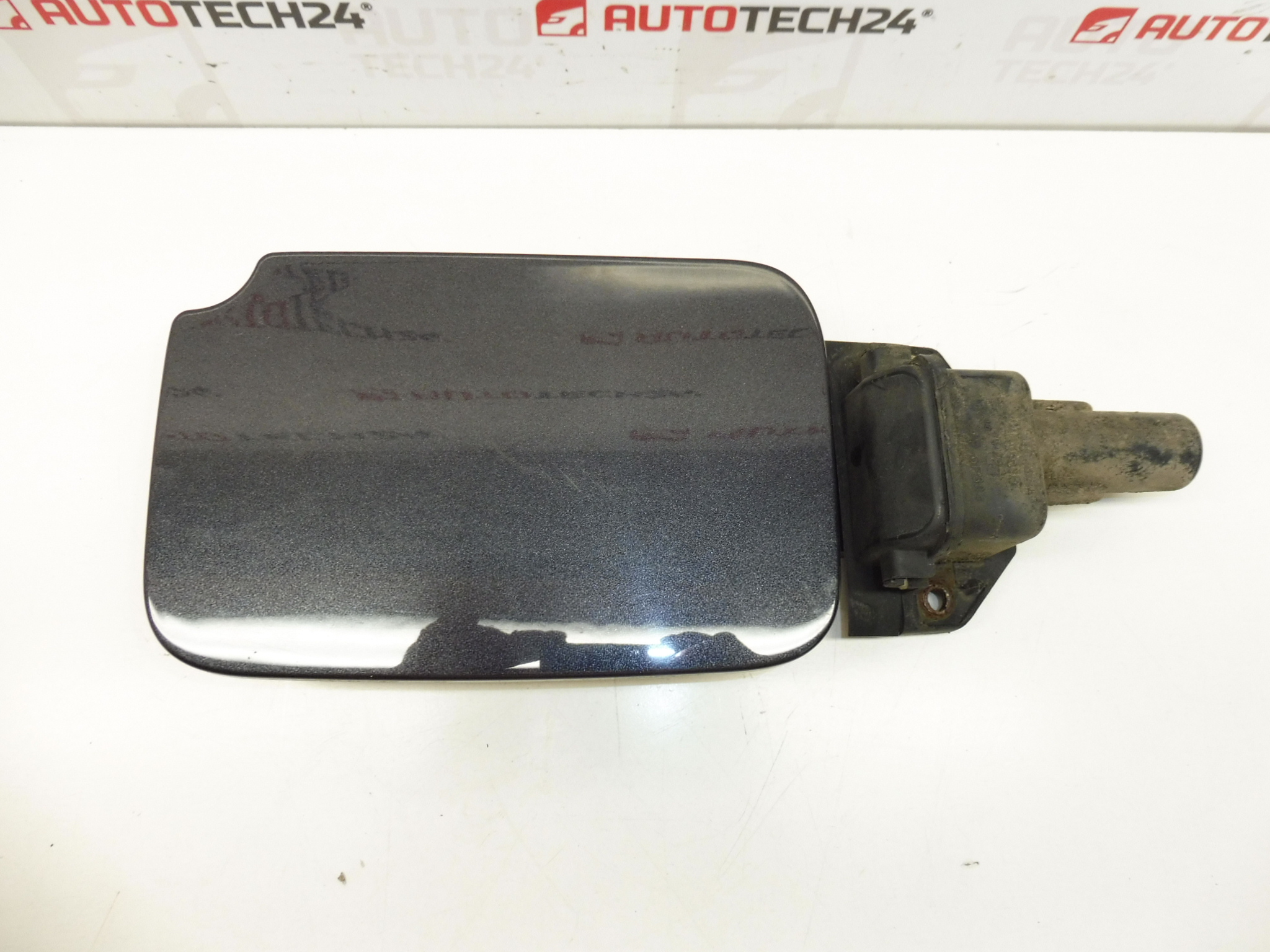 Tankdop deksel zilver Peugeot 807 Citroën C8 EYJ 1485207080 151790