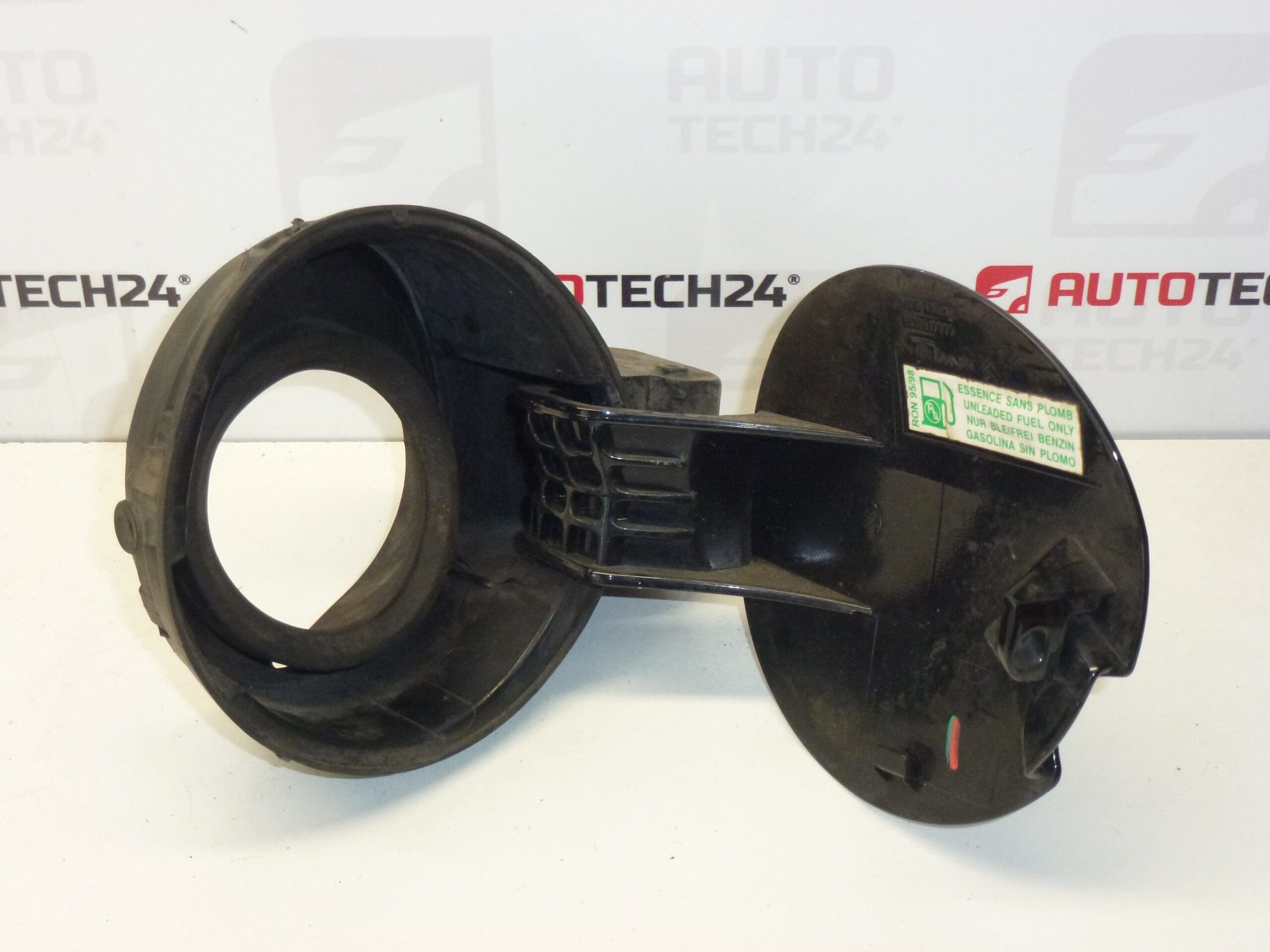 Tankdop Citroën C4 3 deurs 9650817777 1517C0 EXL