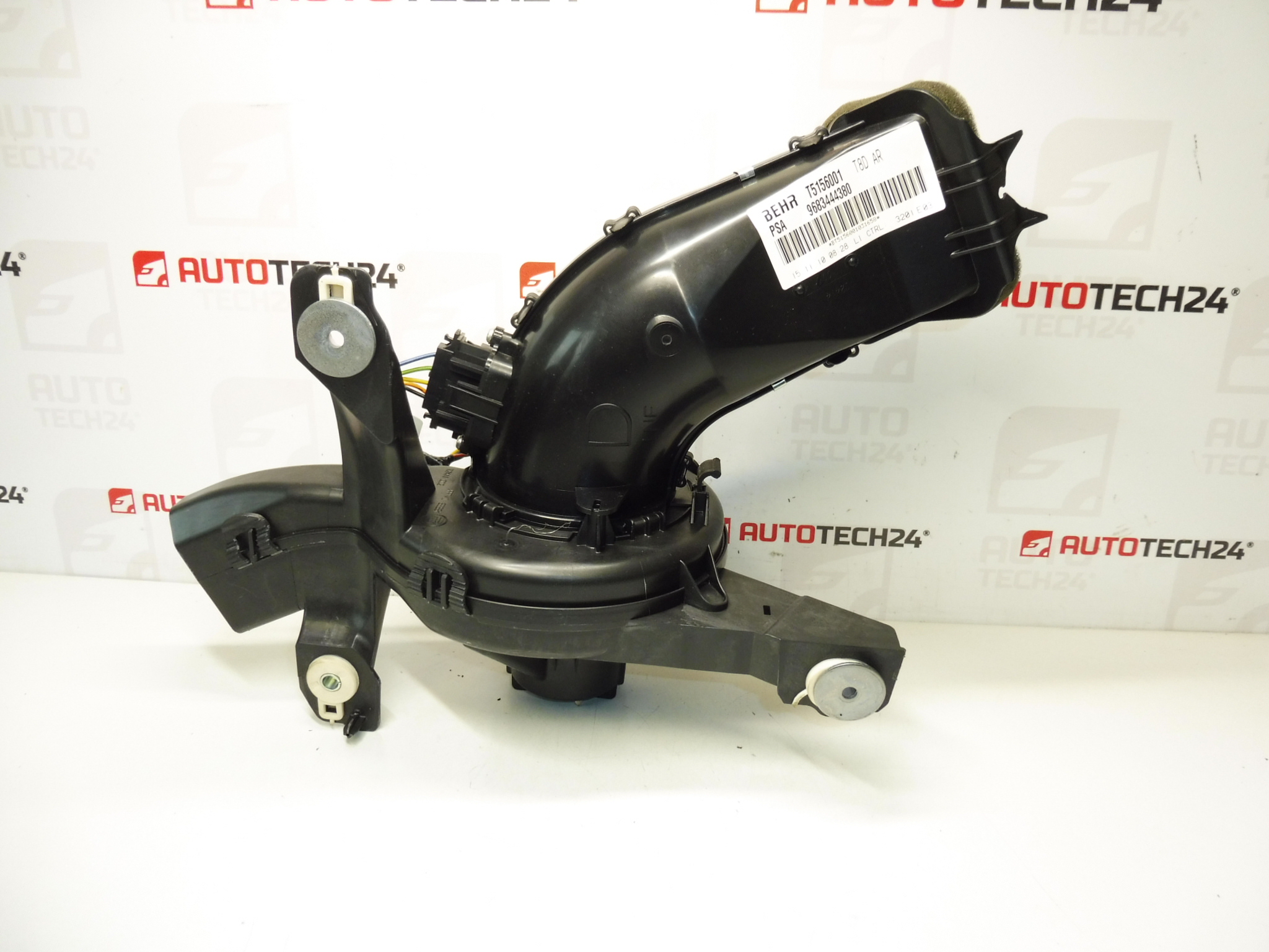 Kachelventilator rechts Peugeot 3008 5008 9683444380 T5156001 6441CW