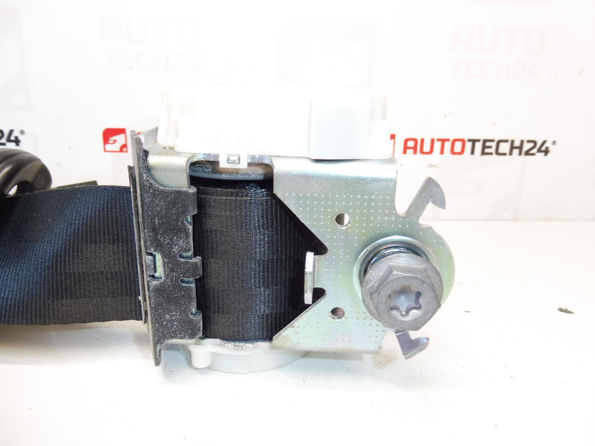 Veiligheidsgordel rechts achter Peugeot 5008 34029945A 8975SJ