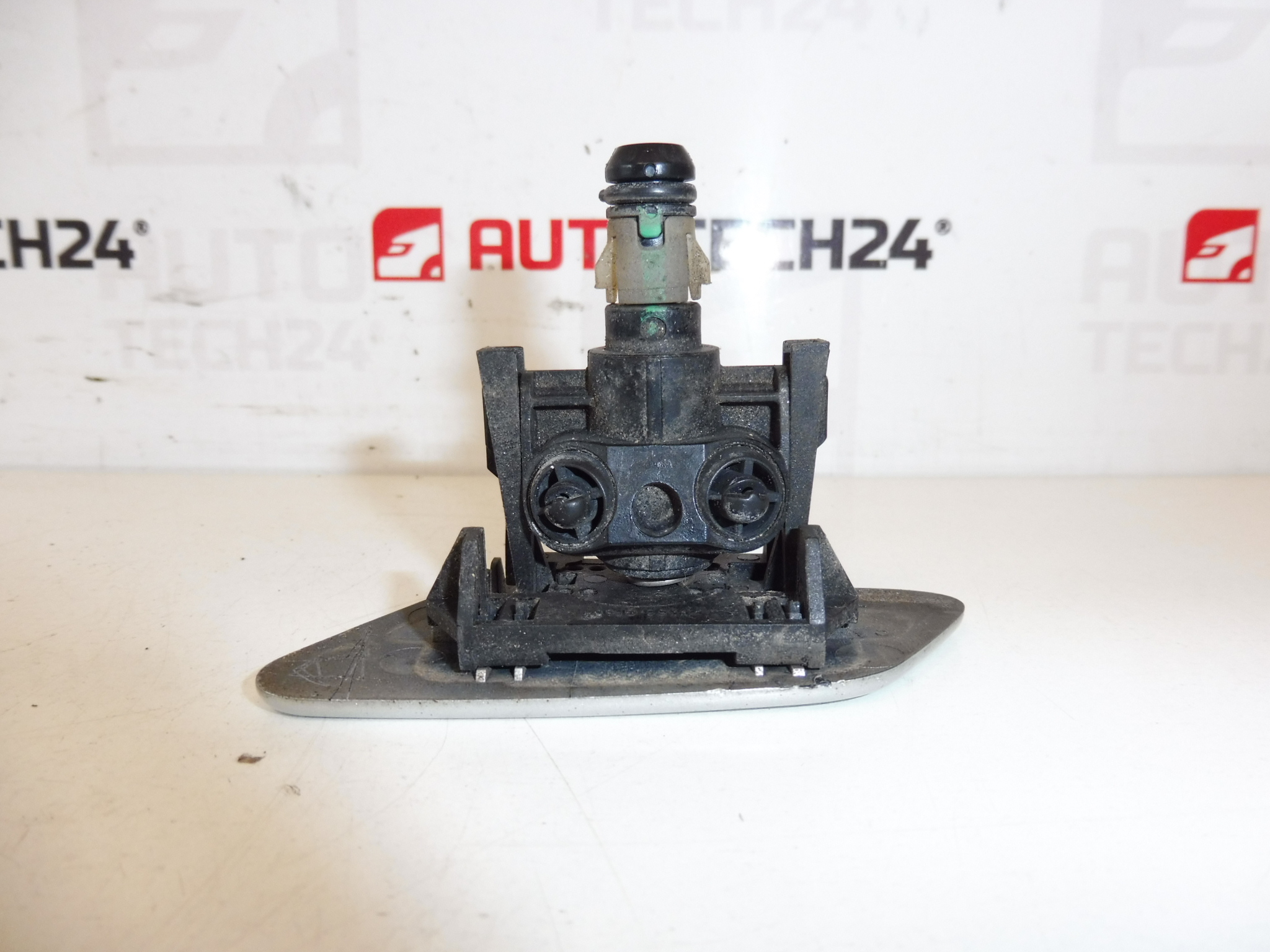 Sproeierkop met kap rechts licht EZRC Citroën C8 6438K3 6438K7