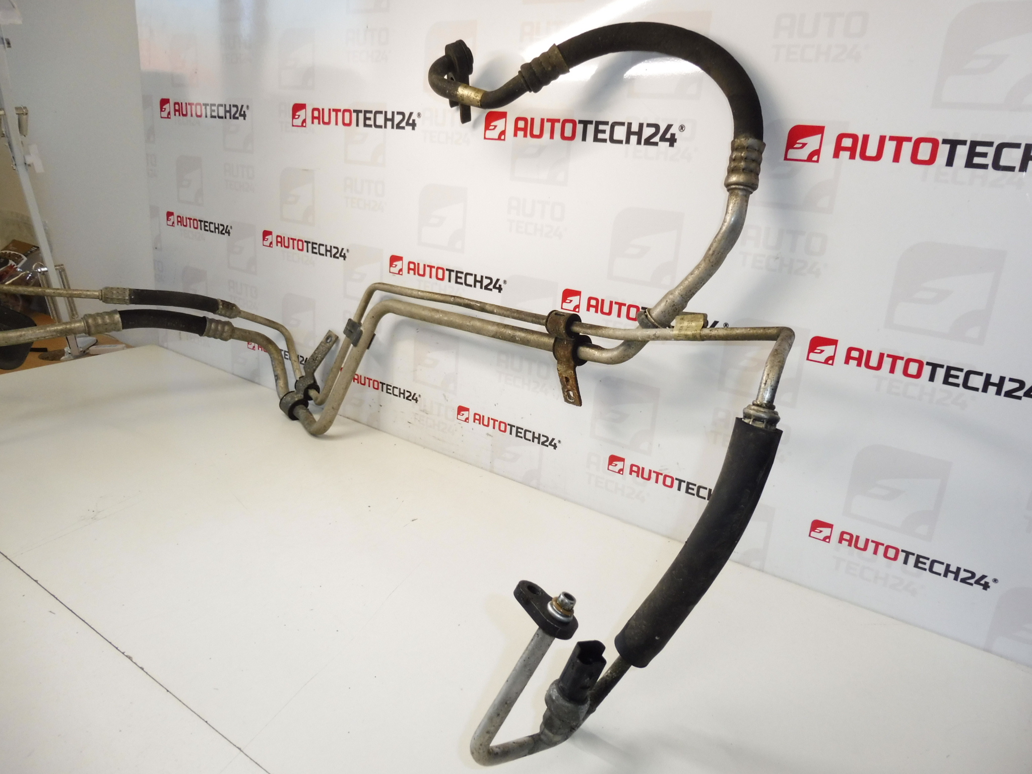 Airco leiding Peugeot 206 9642278480 6460KC 9636479180 646046