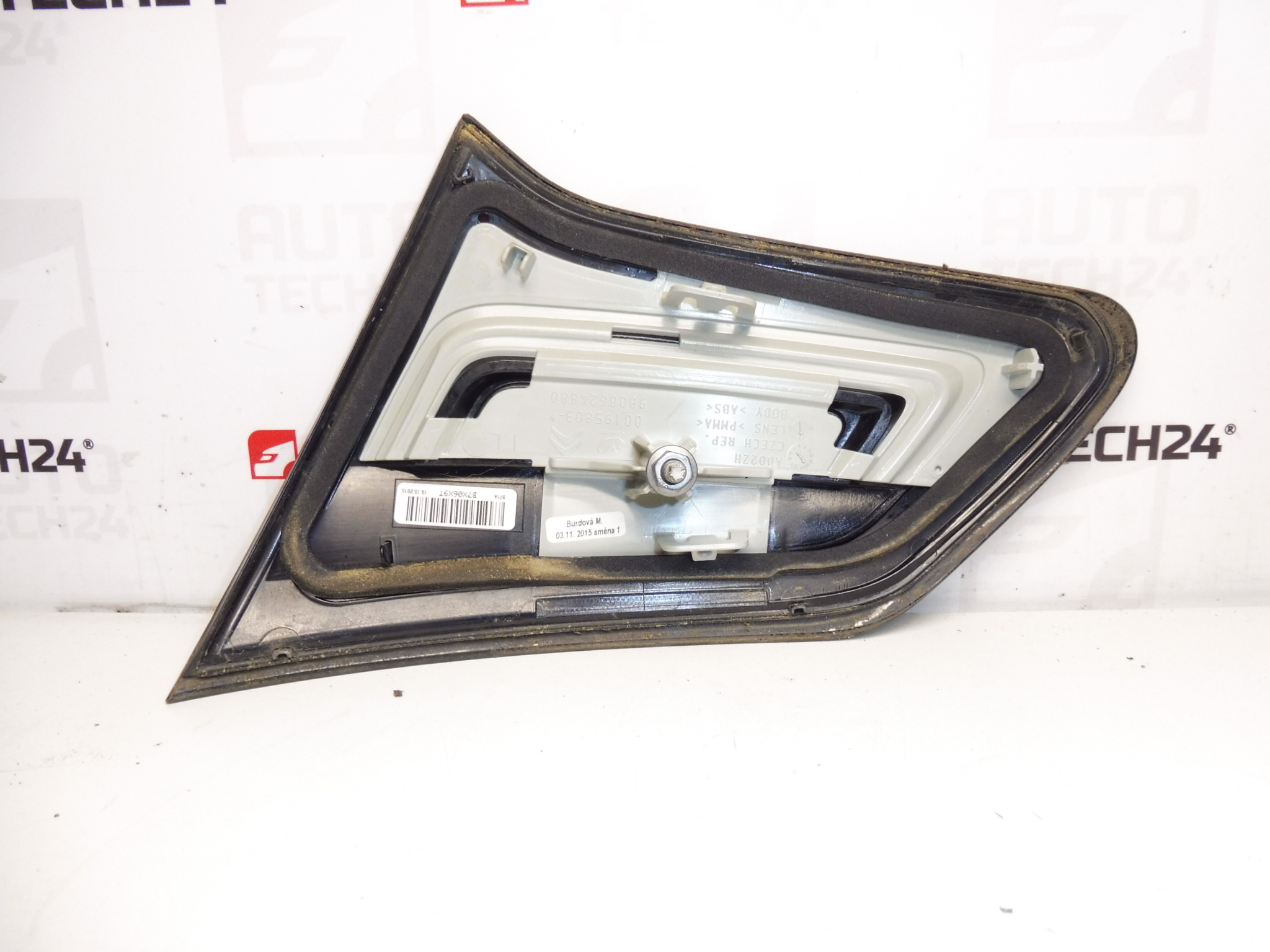 Decoratief frame van de linkerachterlamp Citroën C4 II 9808624880