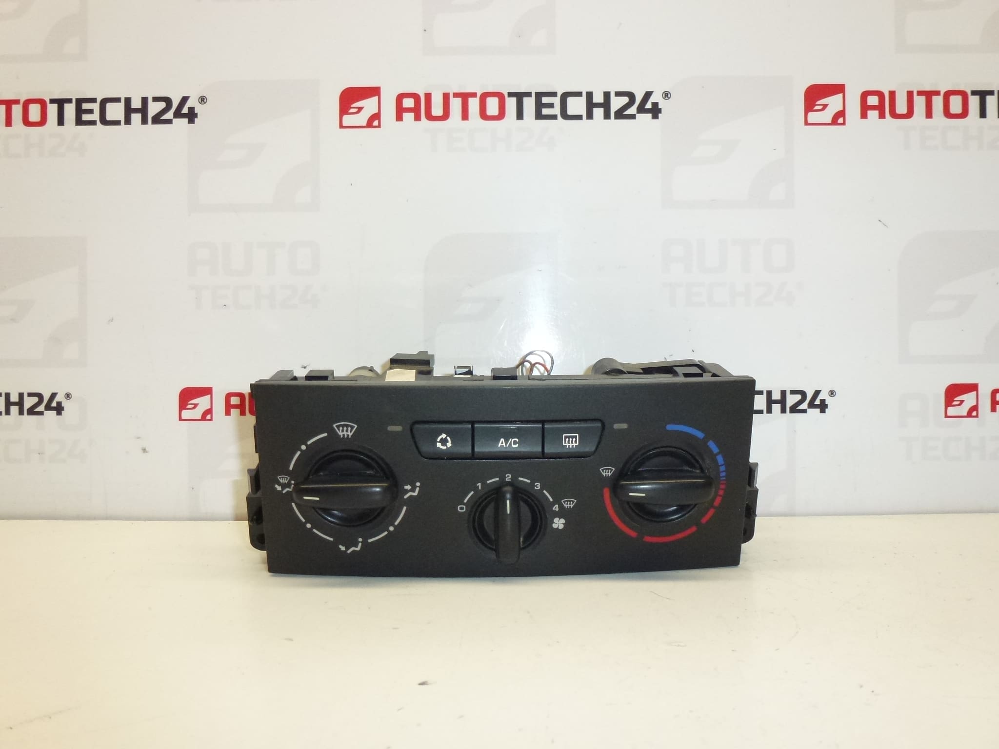 Peugeot 207 airconditioning verwarmingsregeling N102080F 6451TL