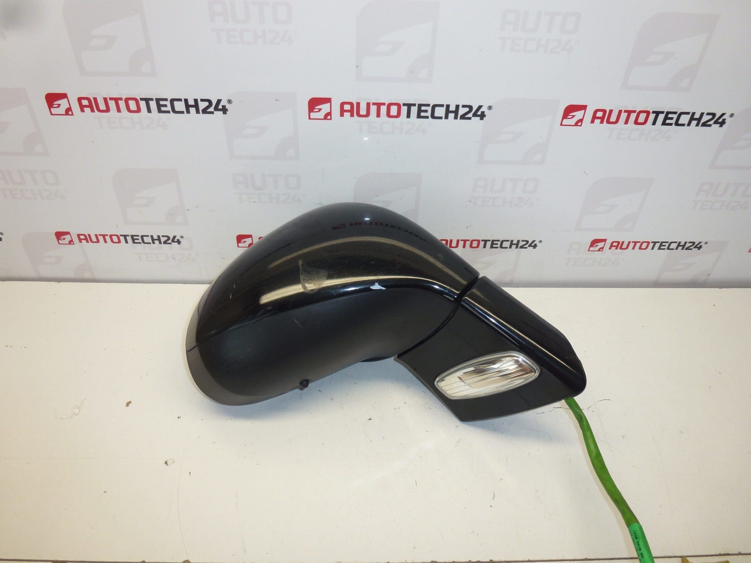 Rechter spiegel Peugeot 308 KTVD 8153NC