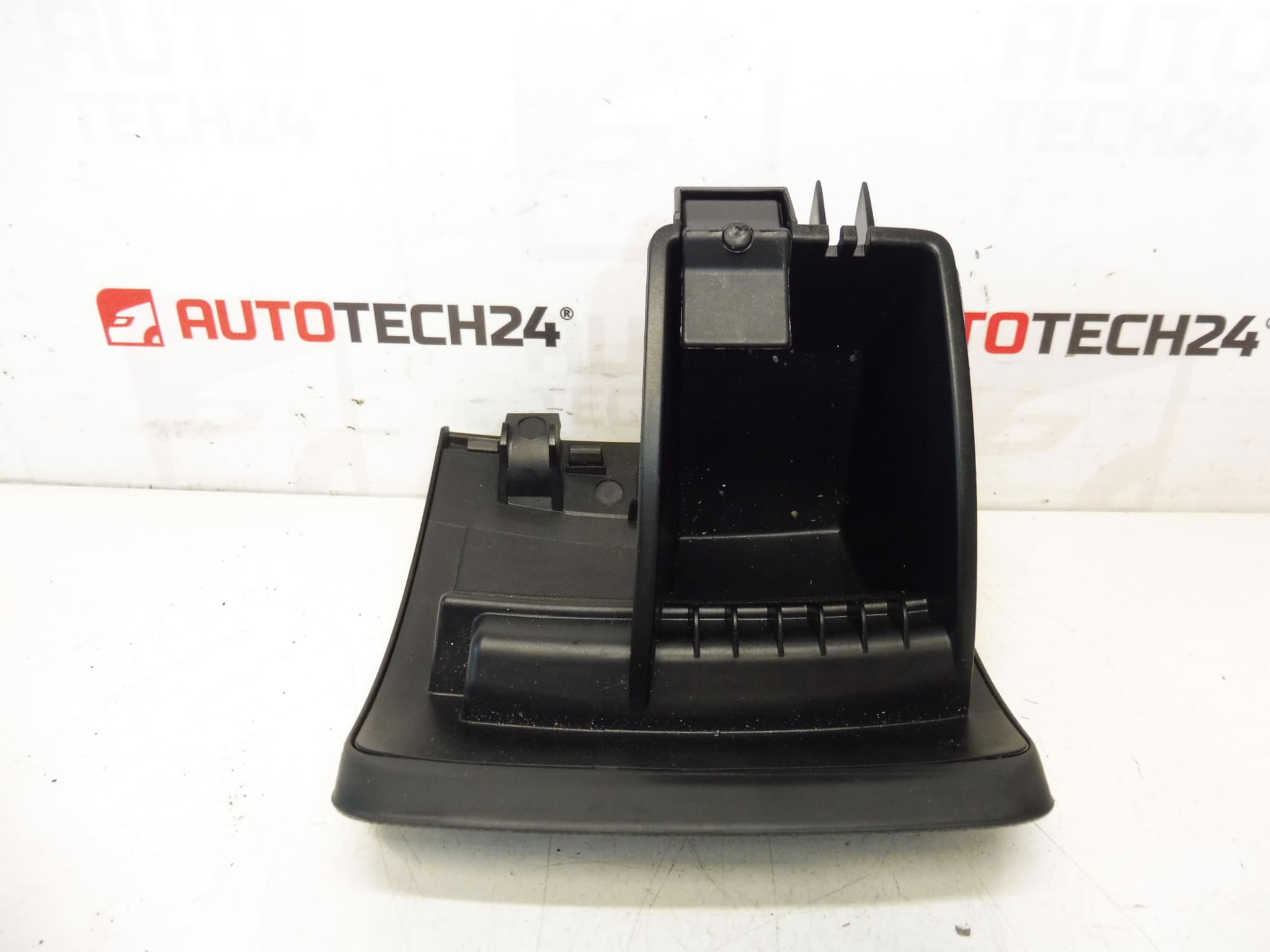 Citroën C5 X7 8226PS opbergdoos