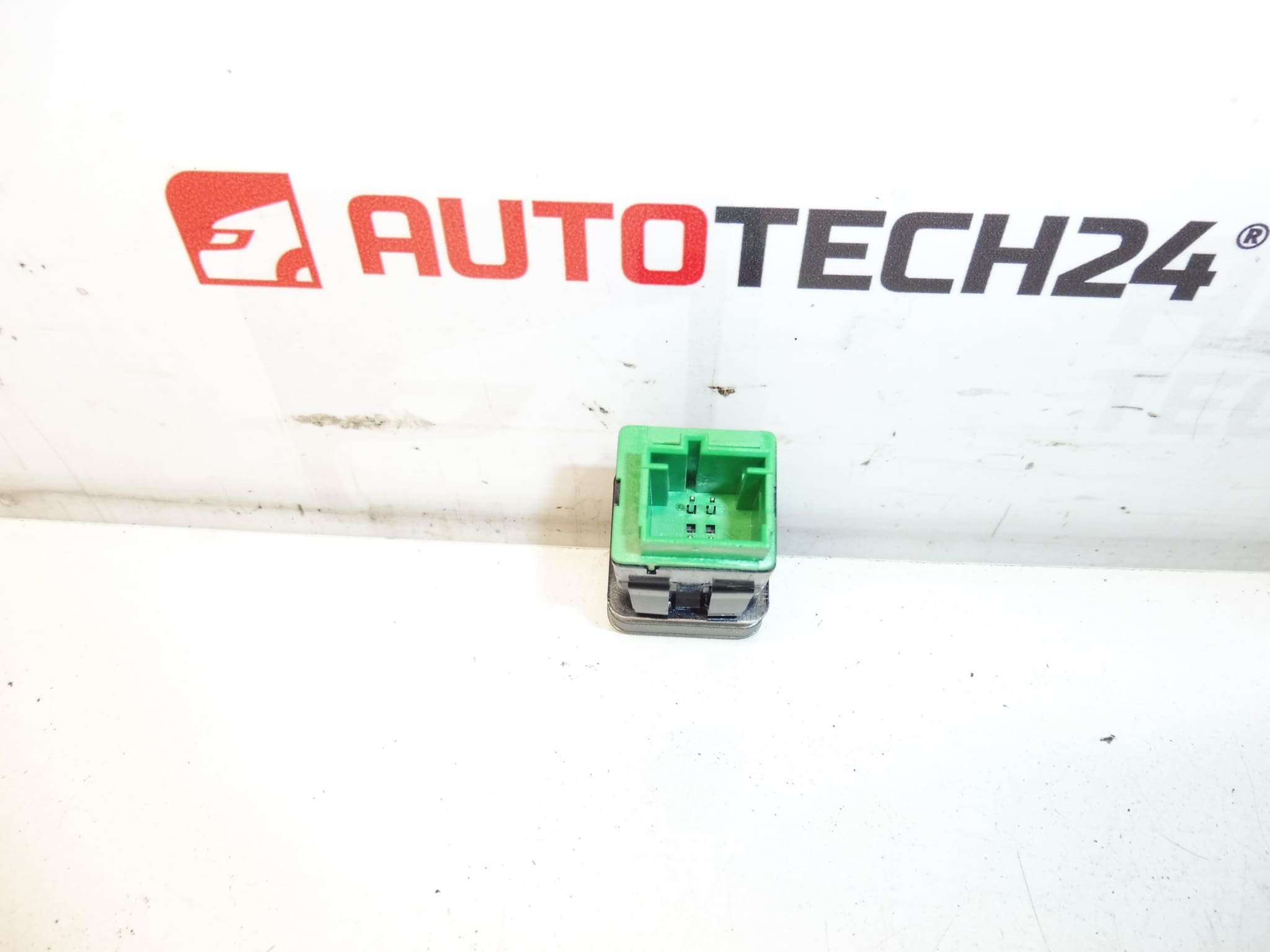 ESP-controller Citroën C-Elysée Peugeot 301 96773042ZD - Afbeelding 2