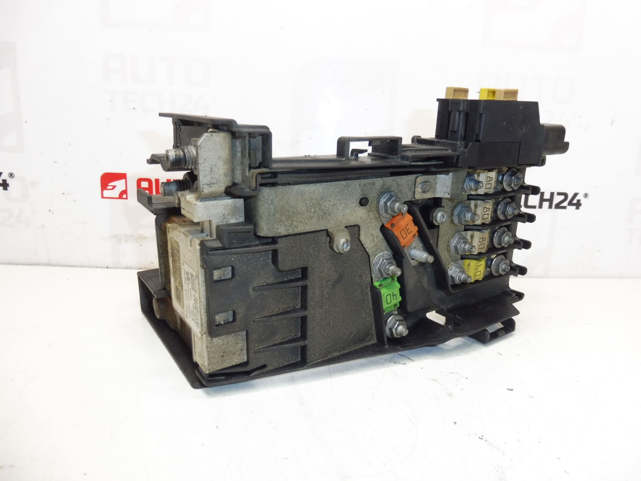 Citroën Peugeot 9665794680 28201235 6500HE zekeringmodule - Afbeelding 2