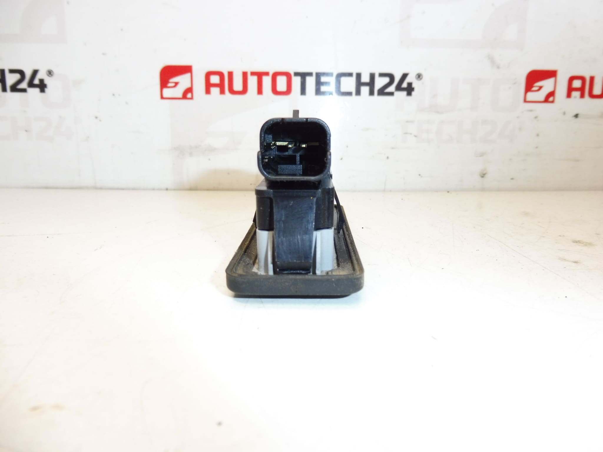 Citroën Peugeot 9676028380 achterste dekselcontroller - Afbeelding 2