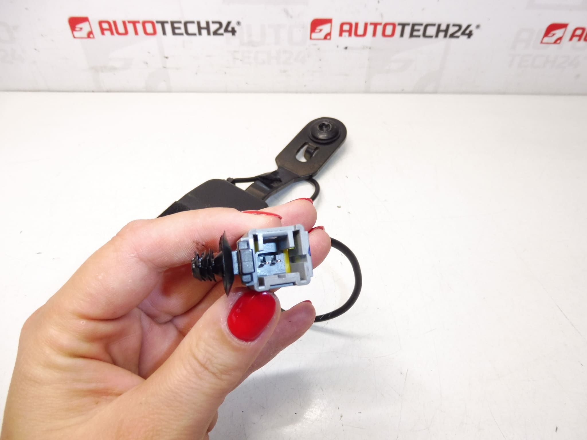 Citroën C3 Picasso 8975GV Veiligheidsgordelvergrendeling - Afbeelding 2