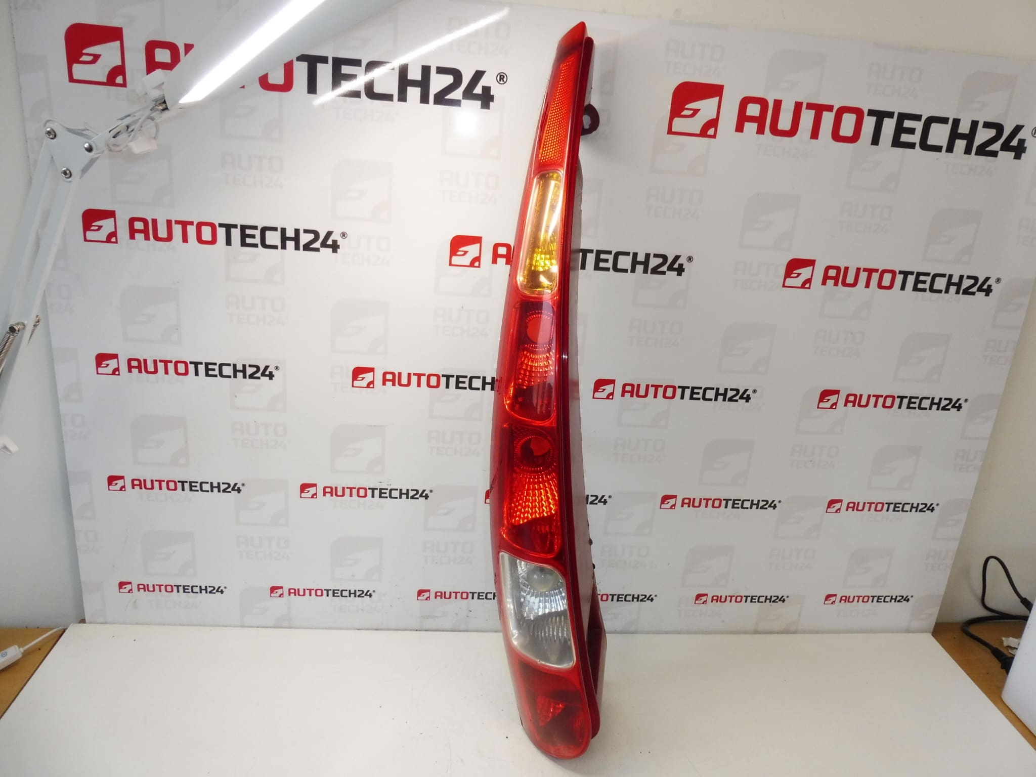 Links achterlamp licht Citroën C8 6350Cz