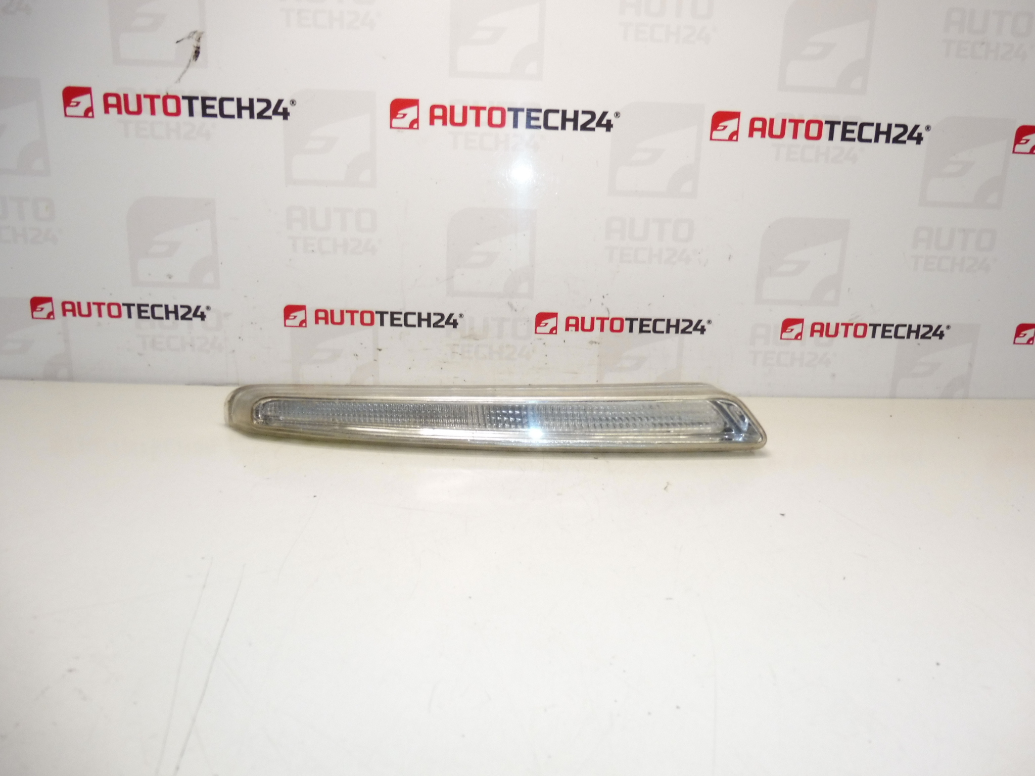 Rechtse koplamp Peugeot 807 630397