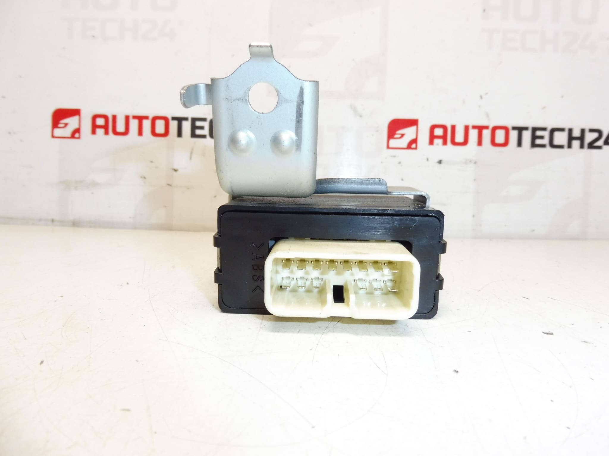 Daily Lighting Denso Citroën C1 Peugeot 107 82810-70020 061700-5080 - Afbeelding 2