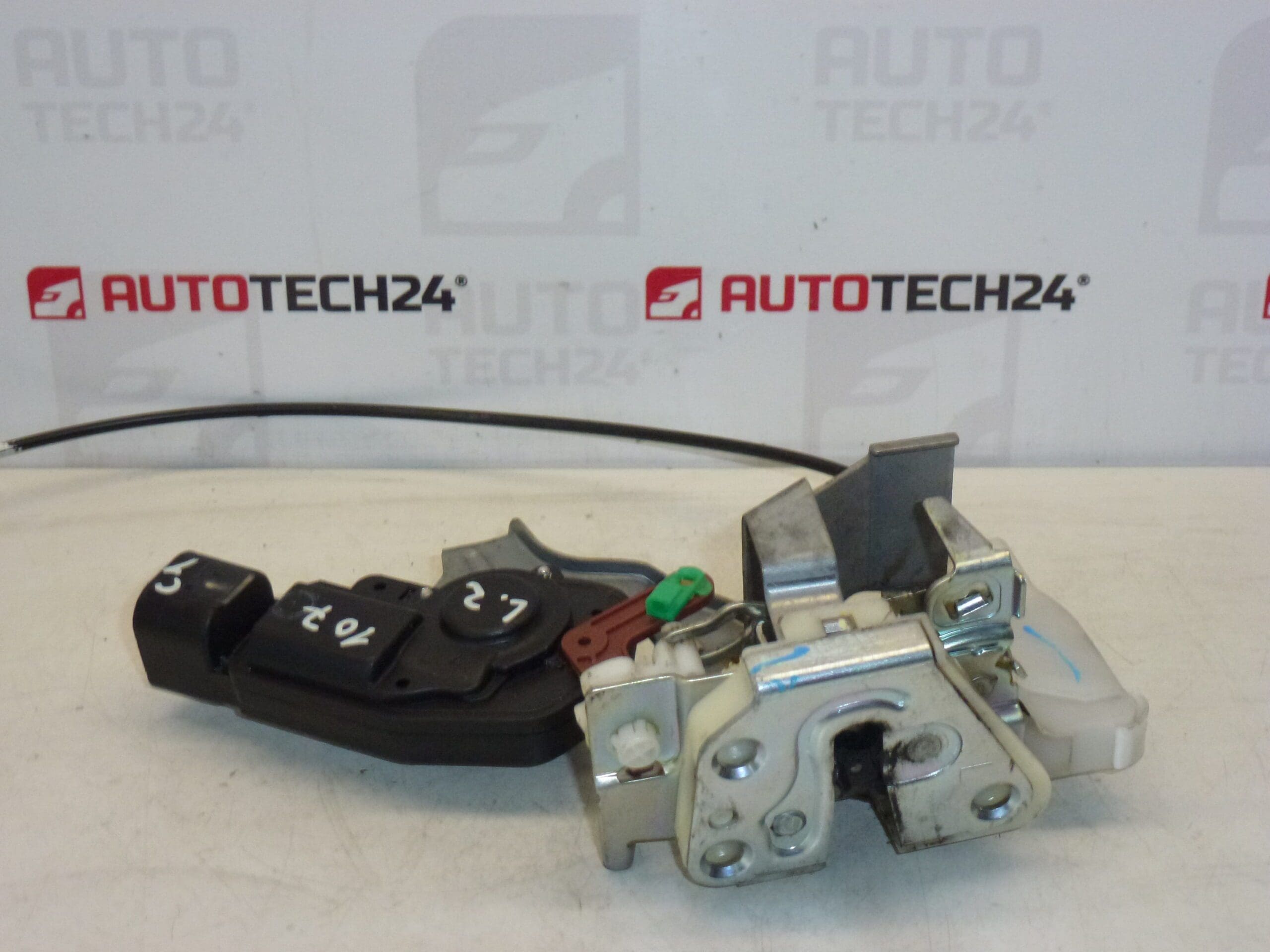 Deurslot links achter Citroën C1 Peugeot 107 9137F4 - Afbeelding 2