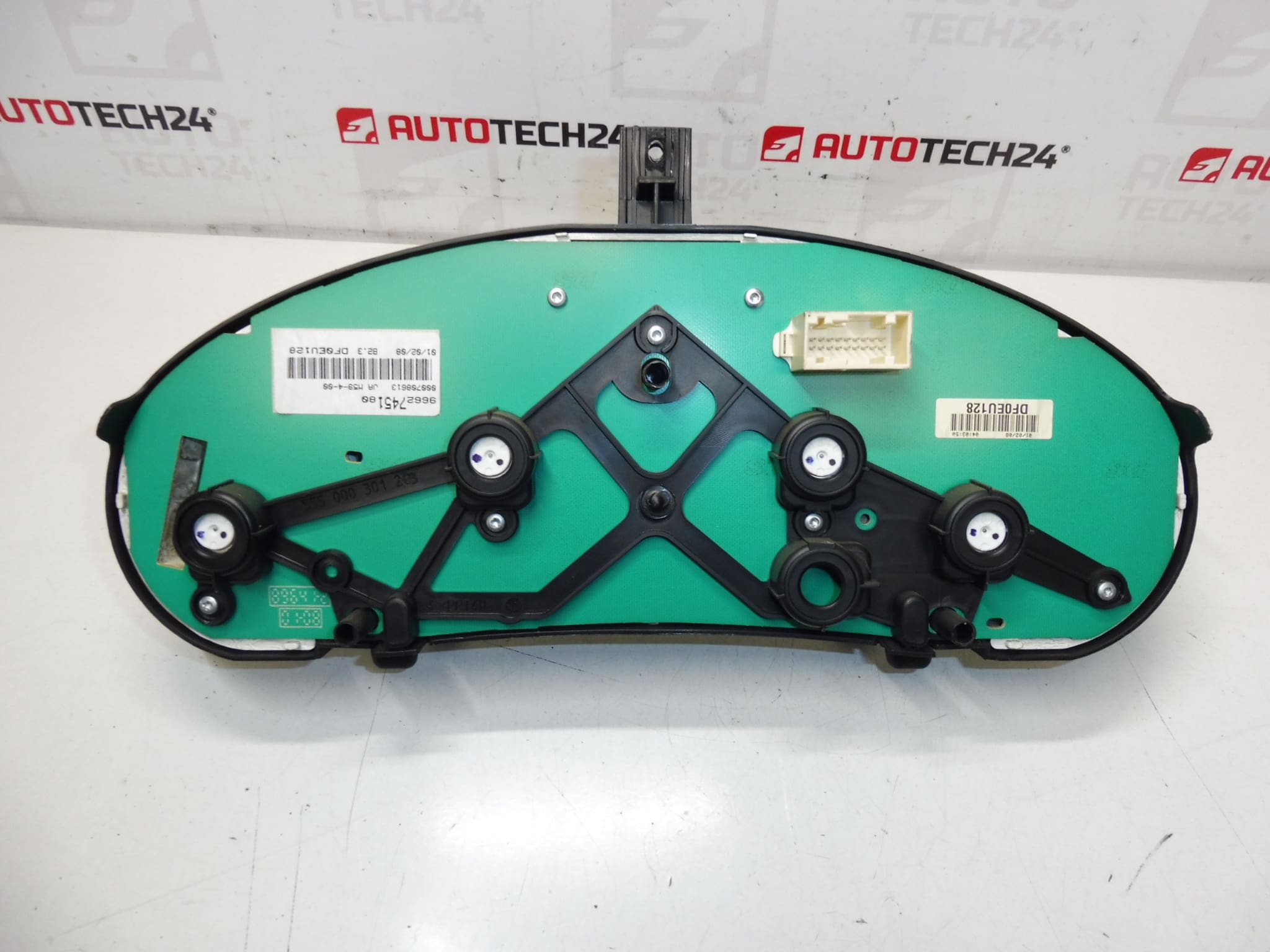 Tachometer Citroën Peugeot Mileage 151000 km 9662745180 6105V8 - Afbeelding 2