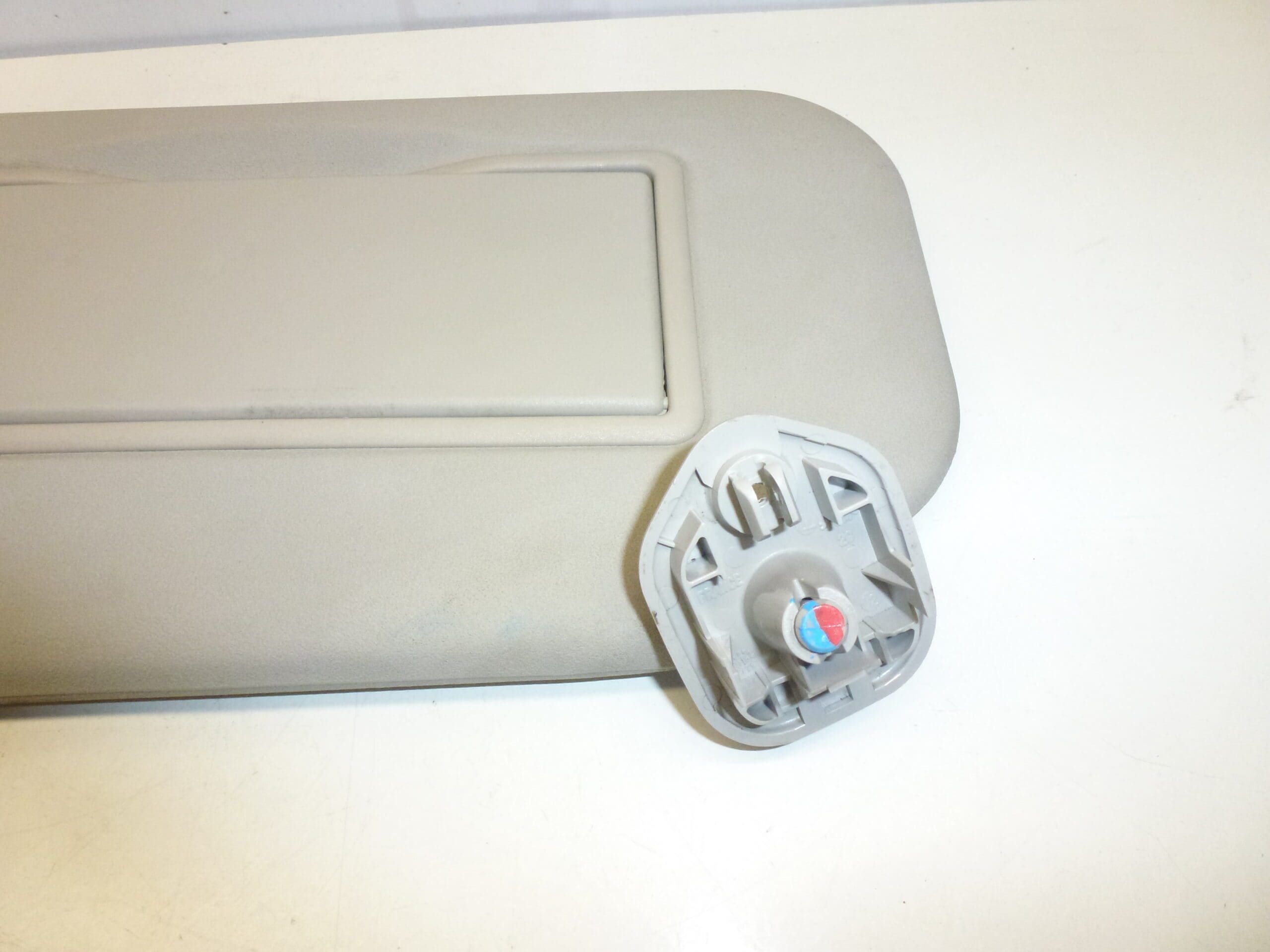 Linker zonneklep Citroën Peugeot 8143FT 8143HL