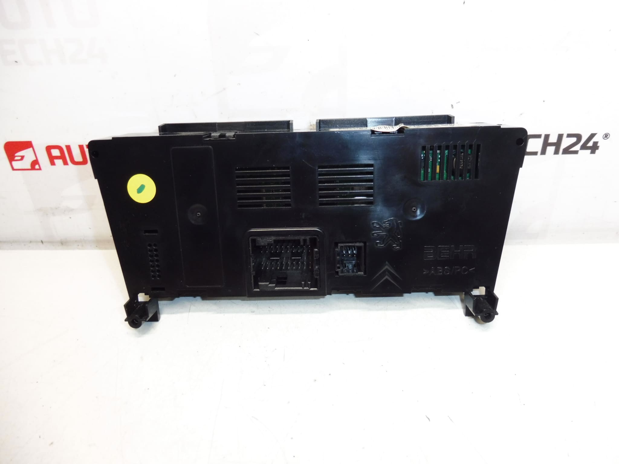 Peugeot 3008 5008 Verwarming en airconditioningbediening 96738320XT 6452P3 - Afbeelding 2