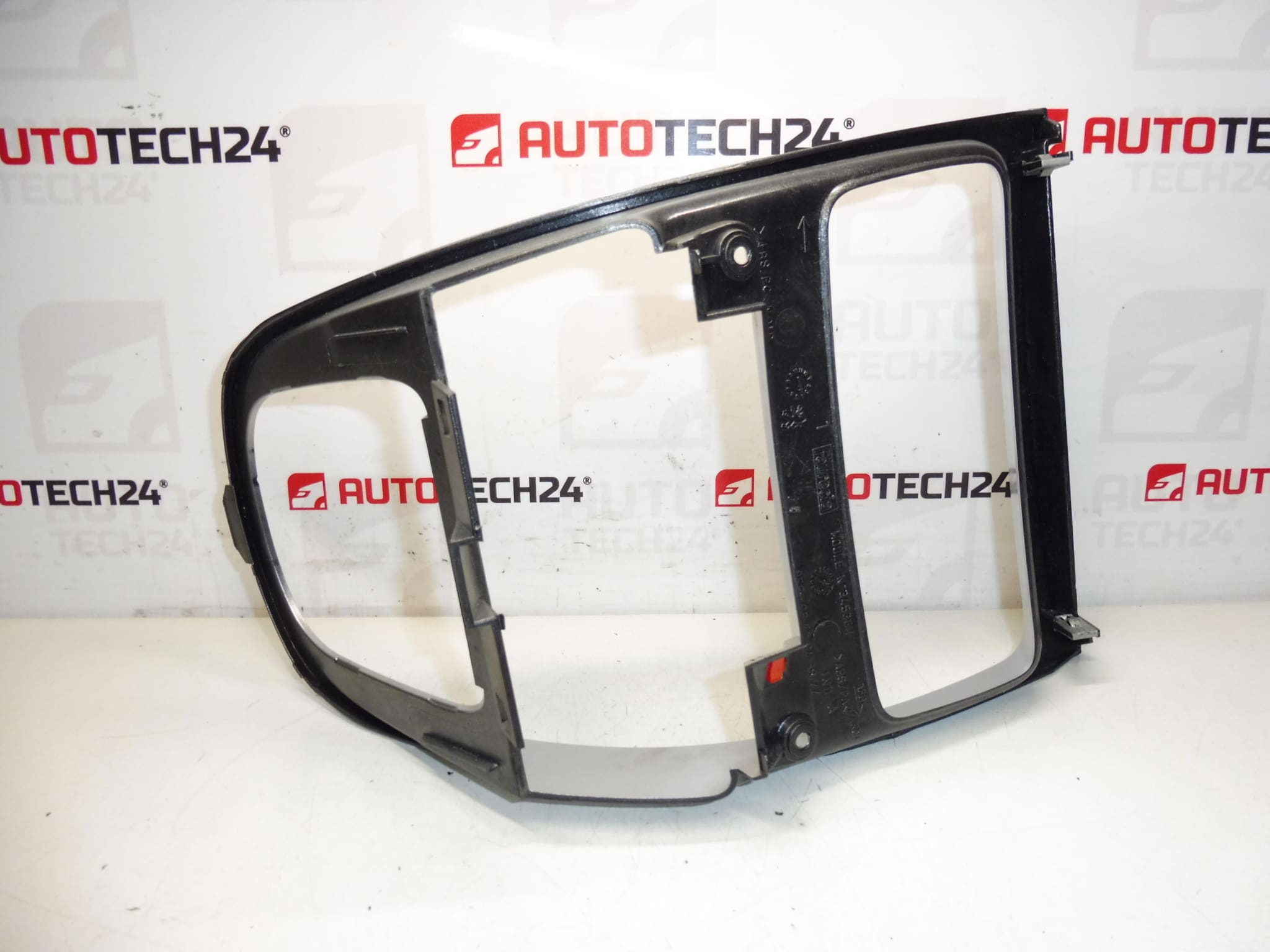 Peugeot 307 Dashboardpaneel 9651943877 8211HT - Afbeelding 2