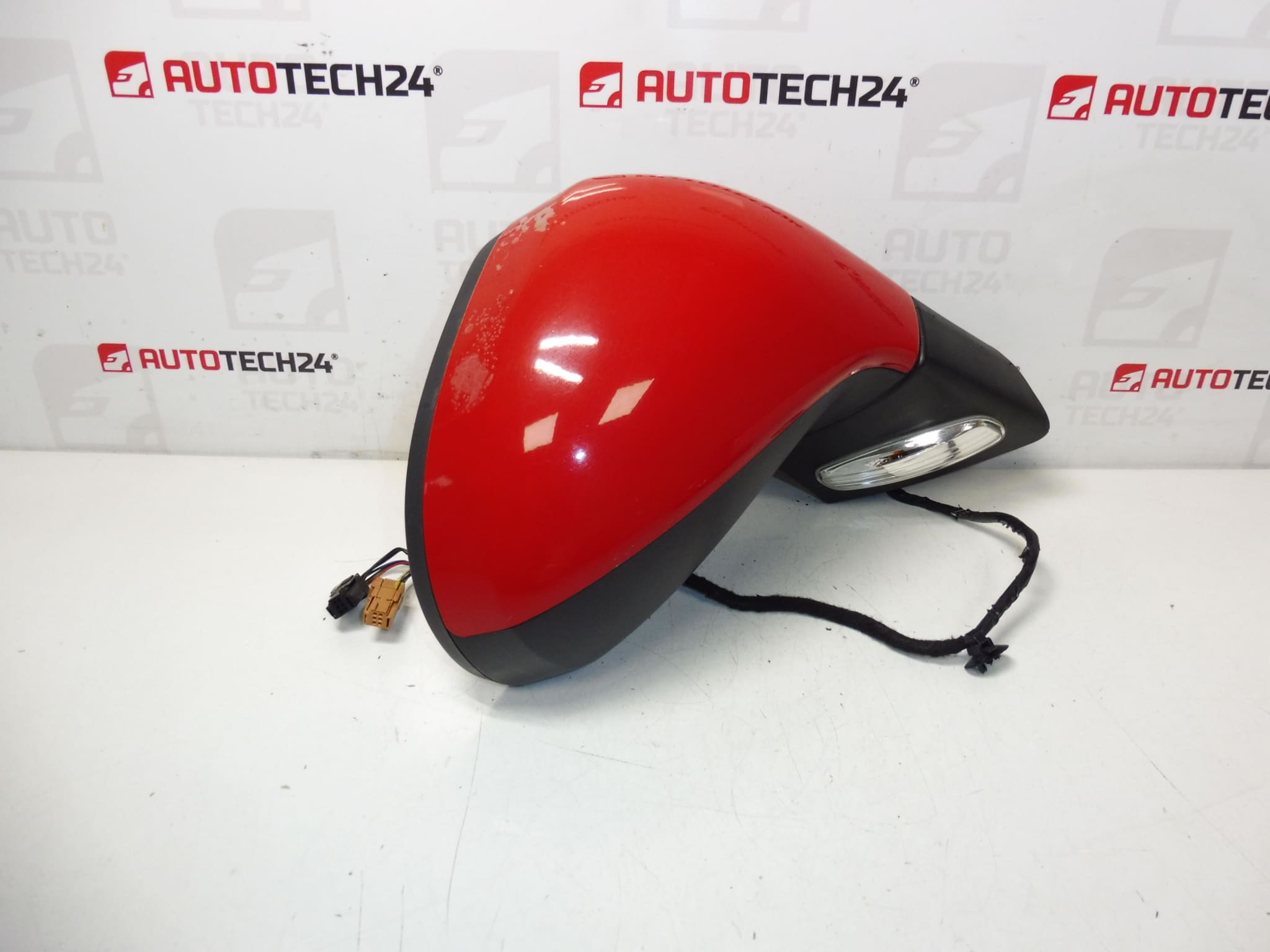 Spiegel rechts Peugeot 207 KKN 96806501XT 8149ZH