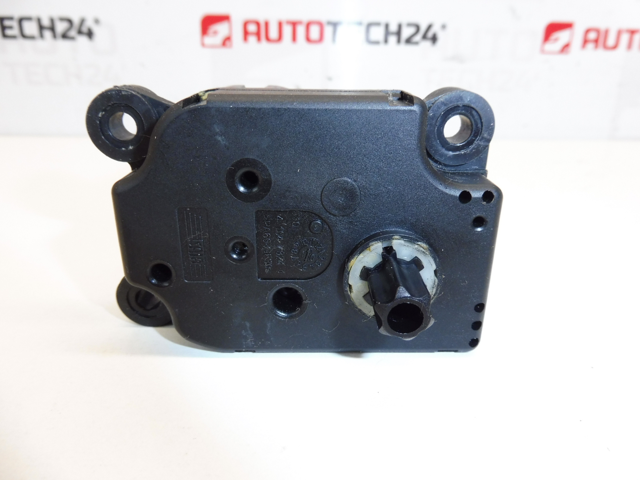 Kachelmotor BEHR Citroën Peugeot EAD515 P2861001U b 42 647947