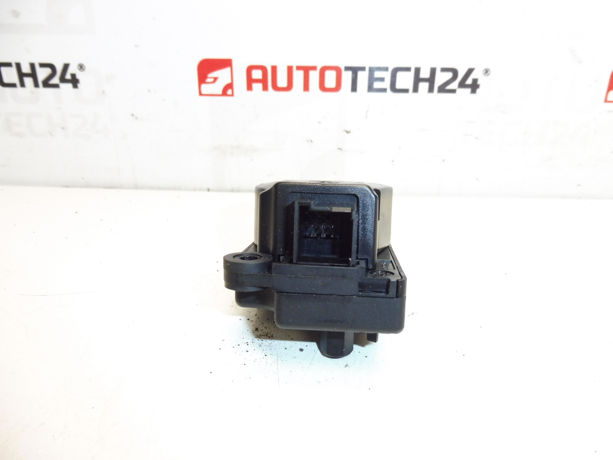 Kachelactuator BEHR Citroën EAD516 P1975001 U a 41 647949