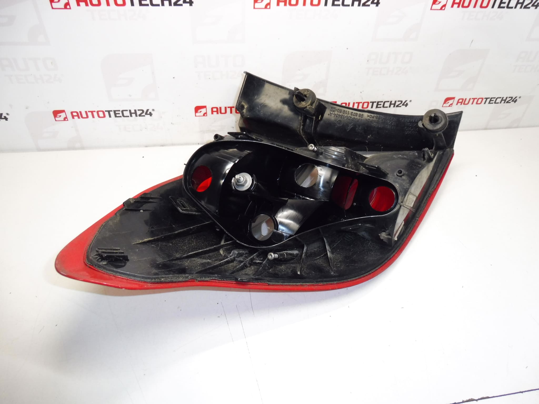 Rechter achterlicht buitenkant Citroën C4 II 9687311980 - Afbeelding 2