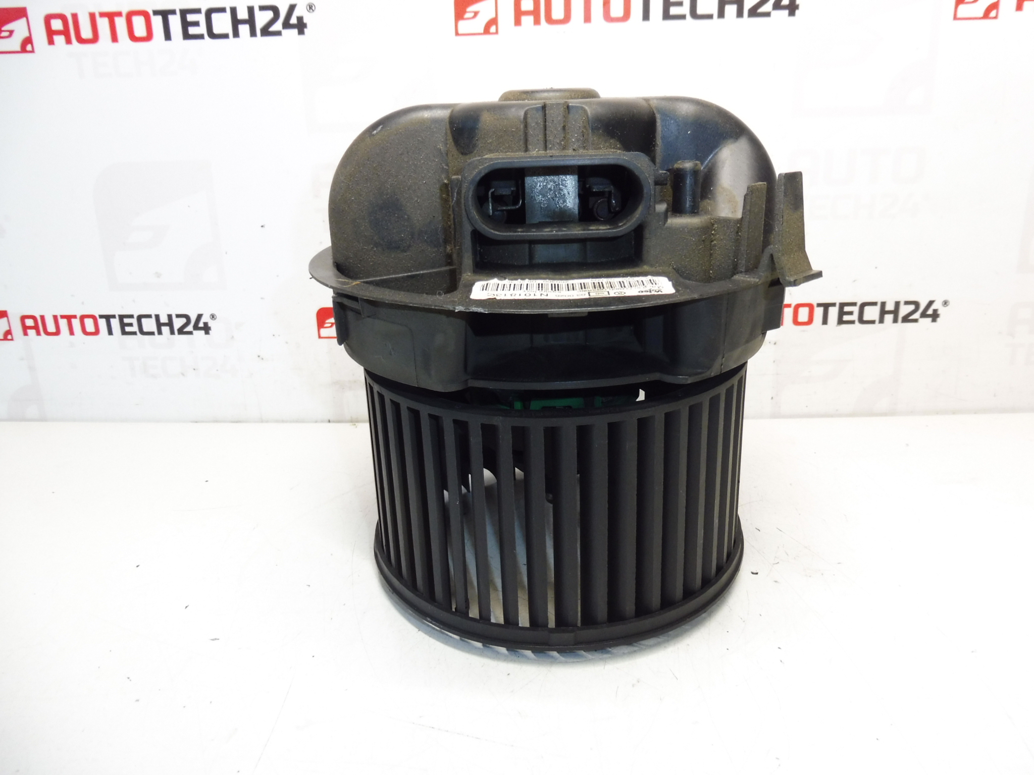 Kachelventilator Valeo Peugeot 107 Citroën C1 6441V1 N101813C