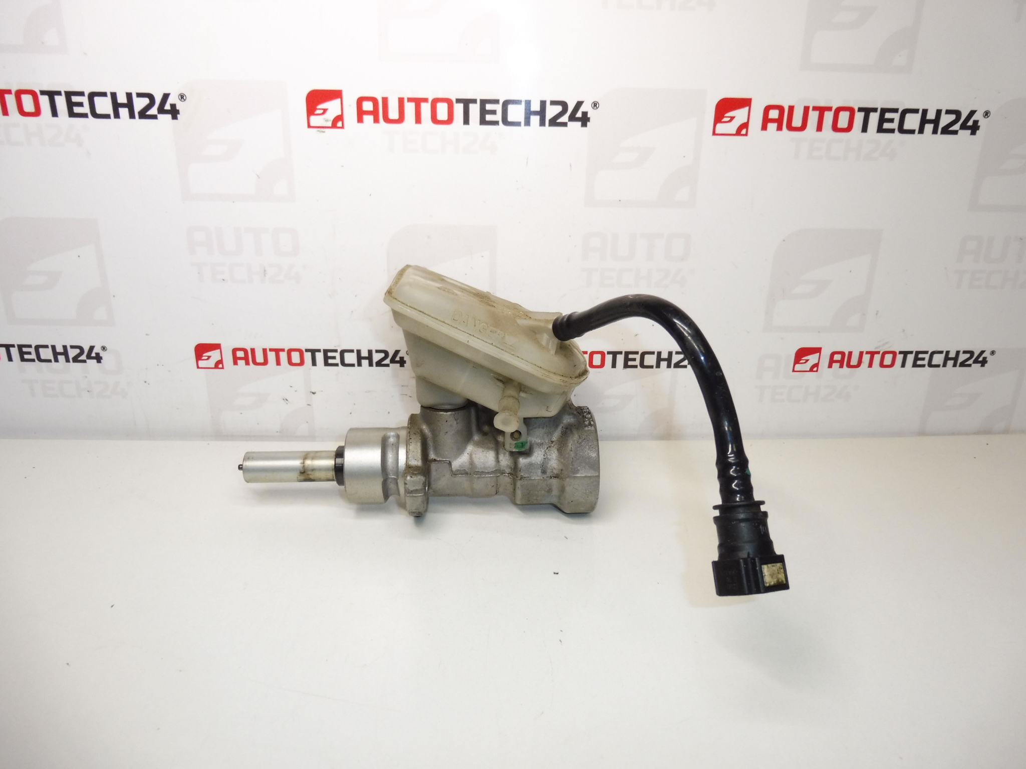 Hoofdremcilinder BOSCH Citroën Peugeot 0204123596 22472579 4601L2
