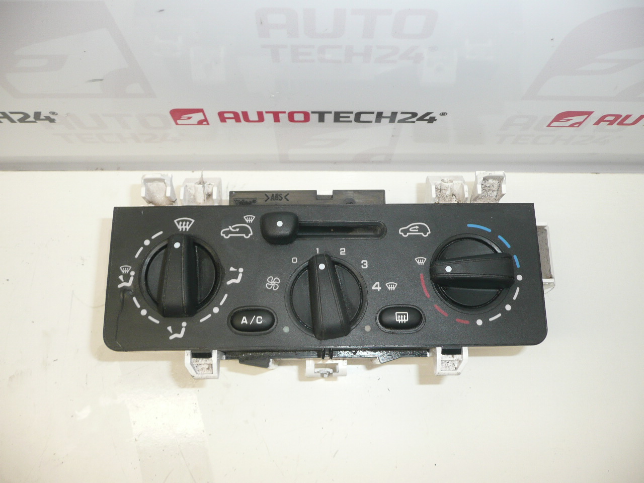 Klimaatregelaar Citroën C2 C3 F664479W 6451KR