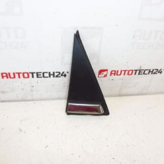 Afdekking voor de rechter spiegel Citroen C3 II A51 9025V9