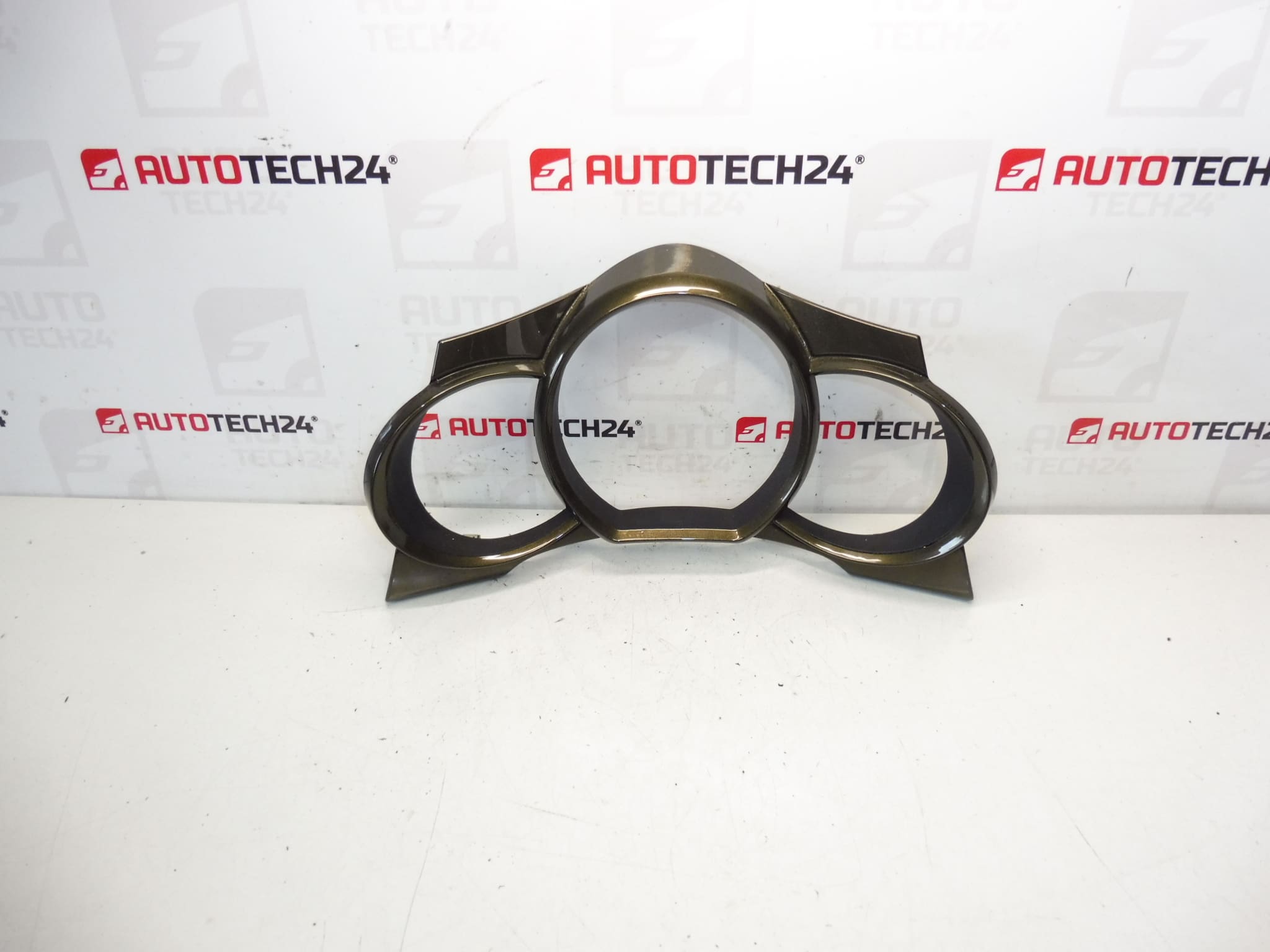 Dashboard snelheidsmeterframe Citroen C3 II A51 96842894ZD