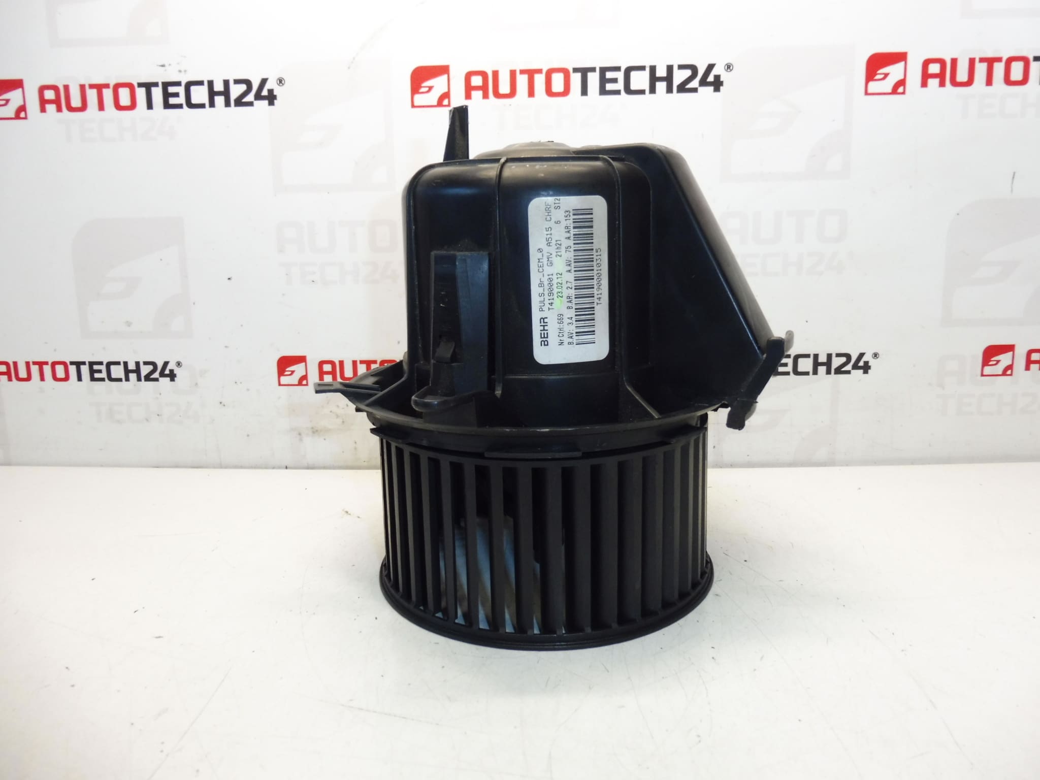 Kachelventilator Valeo Citroën Peugeot T4190001 6441CR