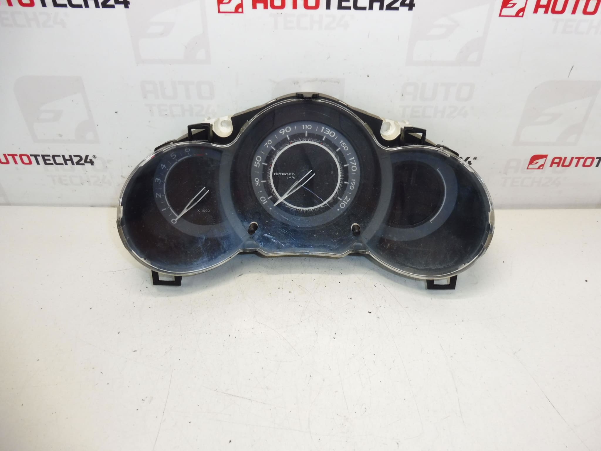 Snelheidsmeter Citroën C3 II A51 220000 km 96665881XT 6103GG