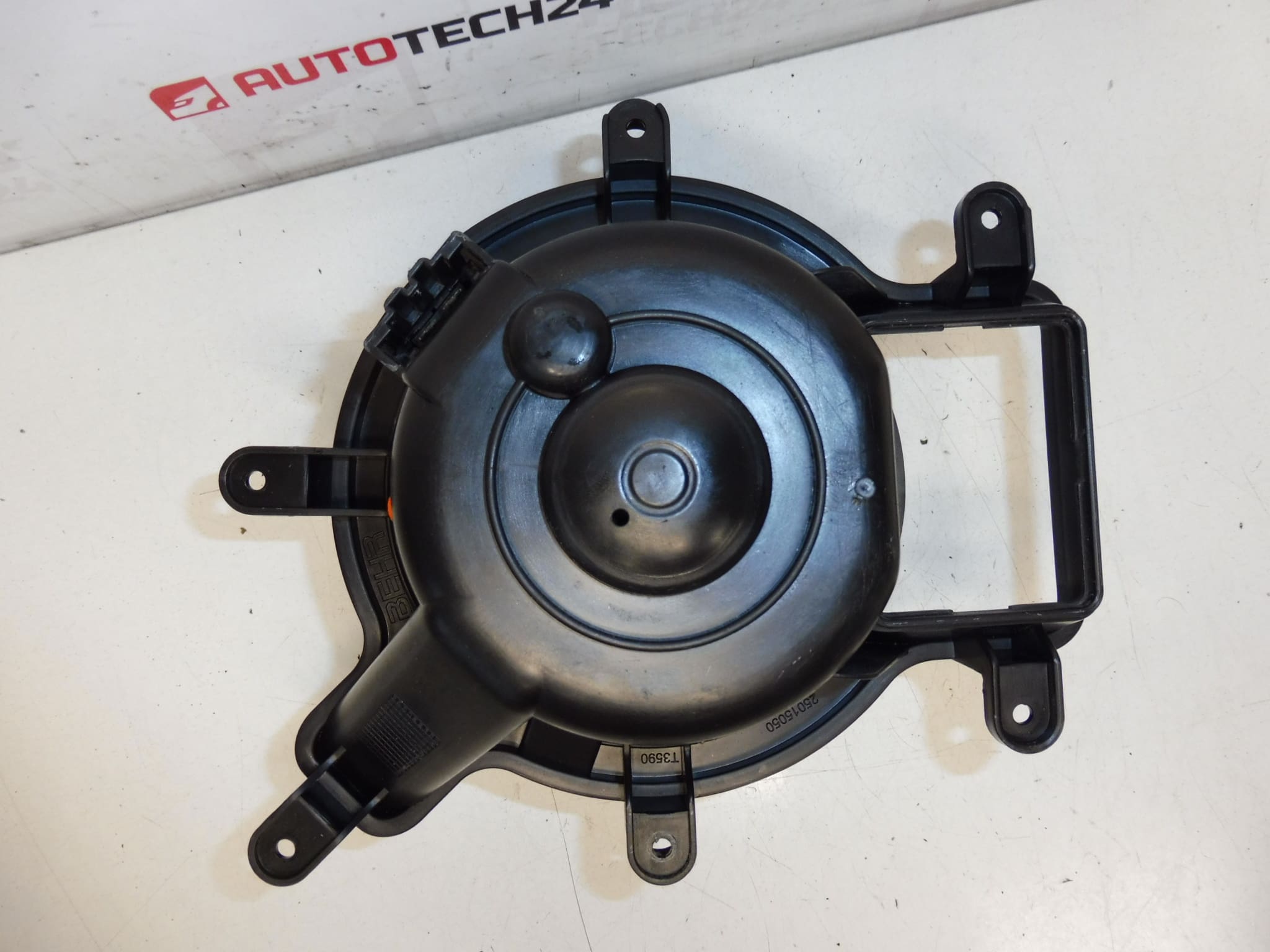 Kachelventilator Peugeot 3008 5008 T3953002 1606389380 - Afbeelding 2