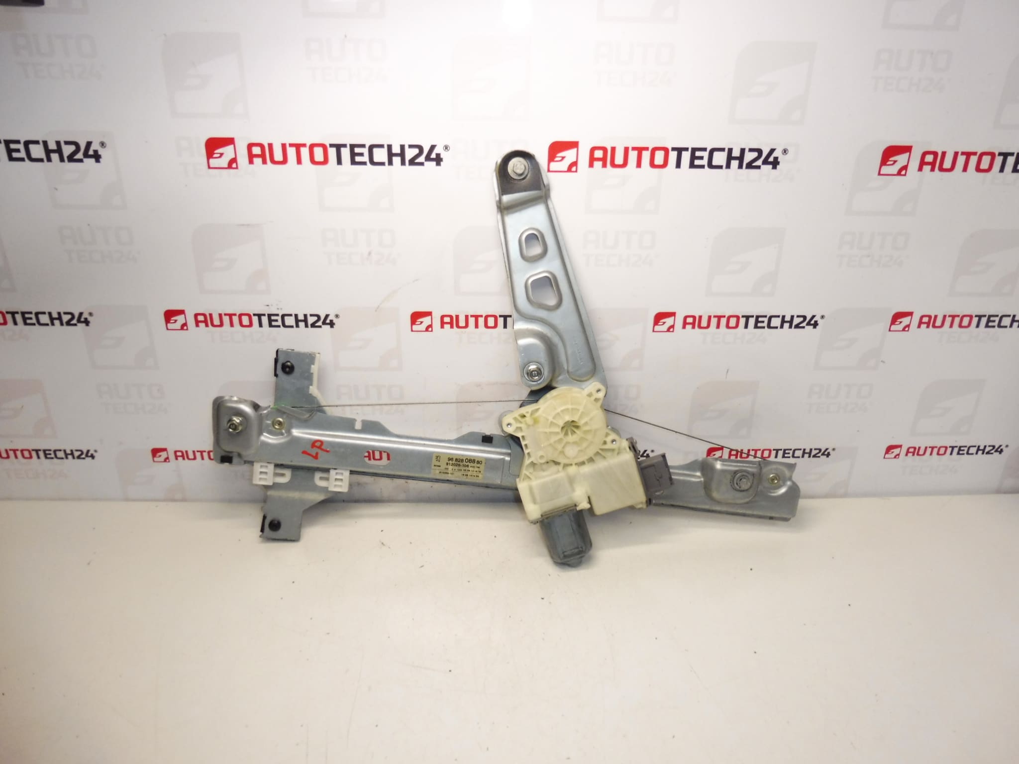 Raammechanisme rechts voor Peugeot 3008 5008 9682808880 9222FF