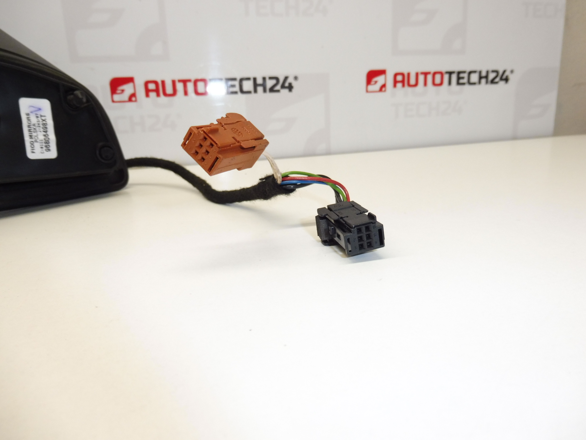 Linker buitenspiegel Peugeot 207 EXLD 96806498XT 8149ZG