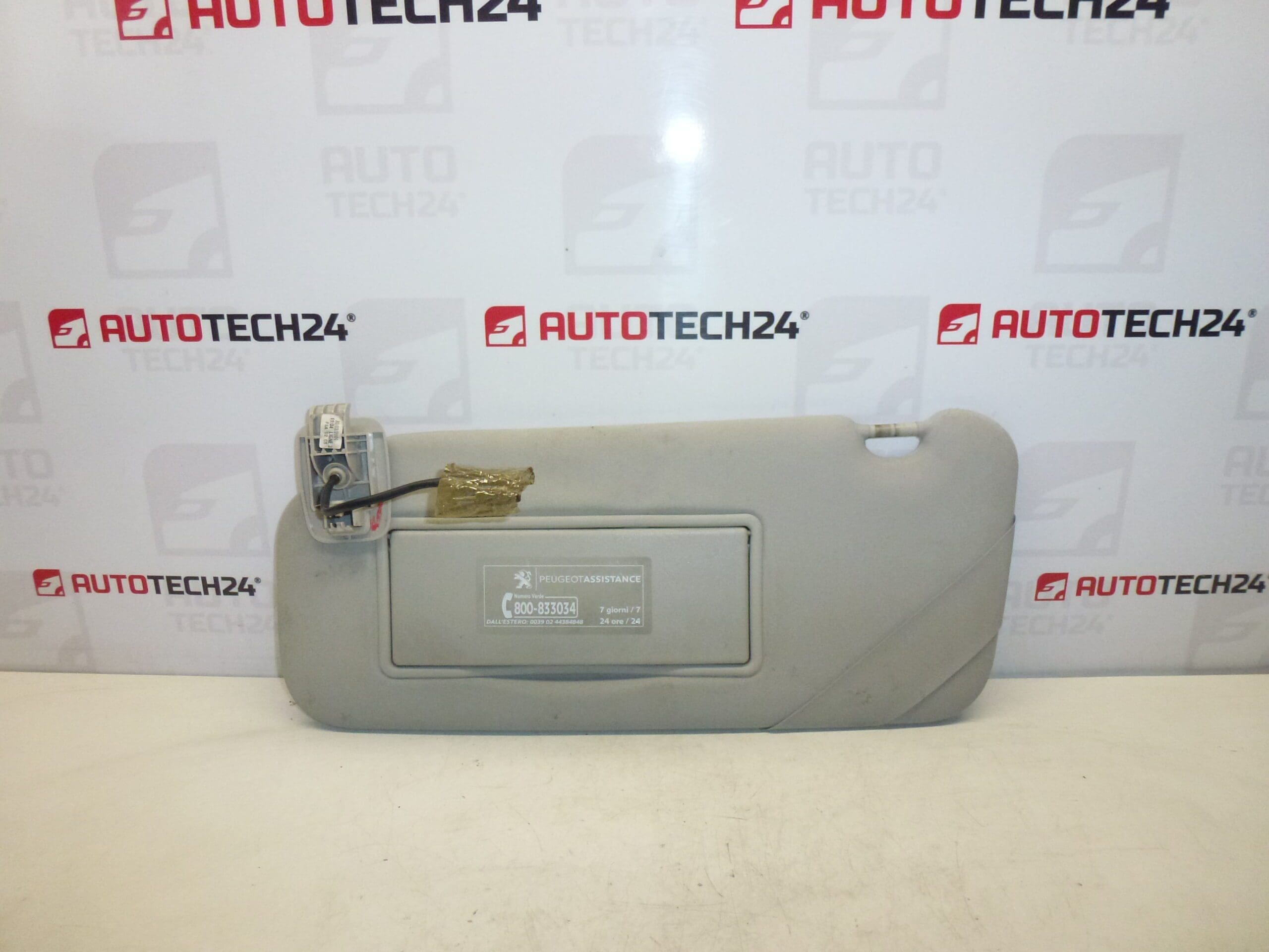 Peugeot 407 bestuurderszonneklep links 8143NZ