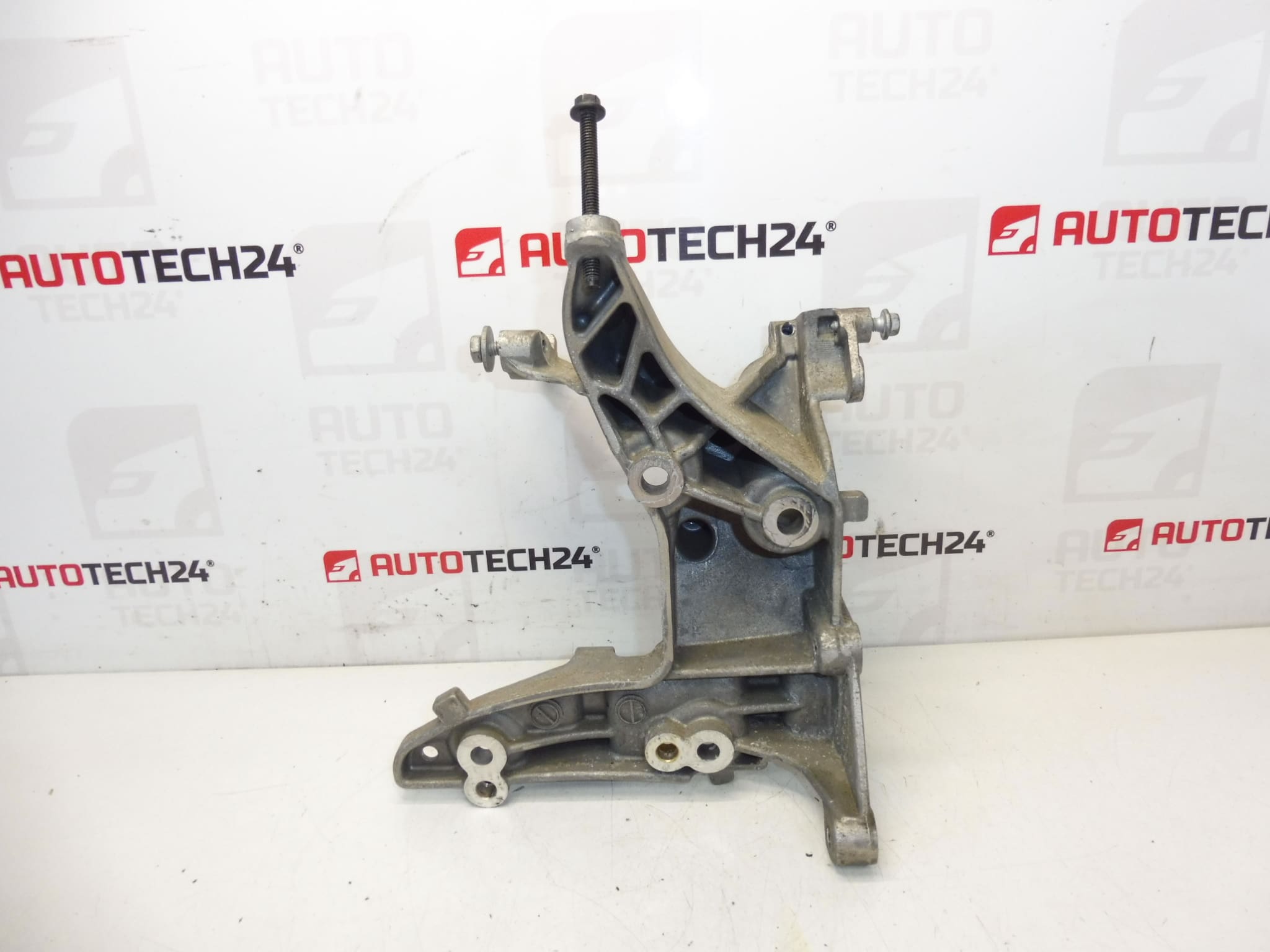 Dynamohouder Citroën Peugeot 9684613880 5706N9 - Afbeelding 2