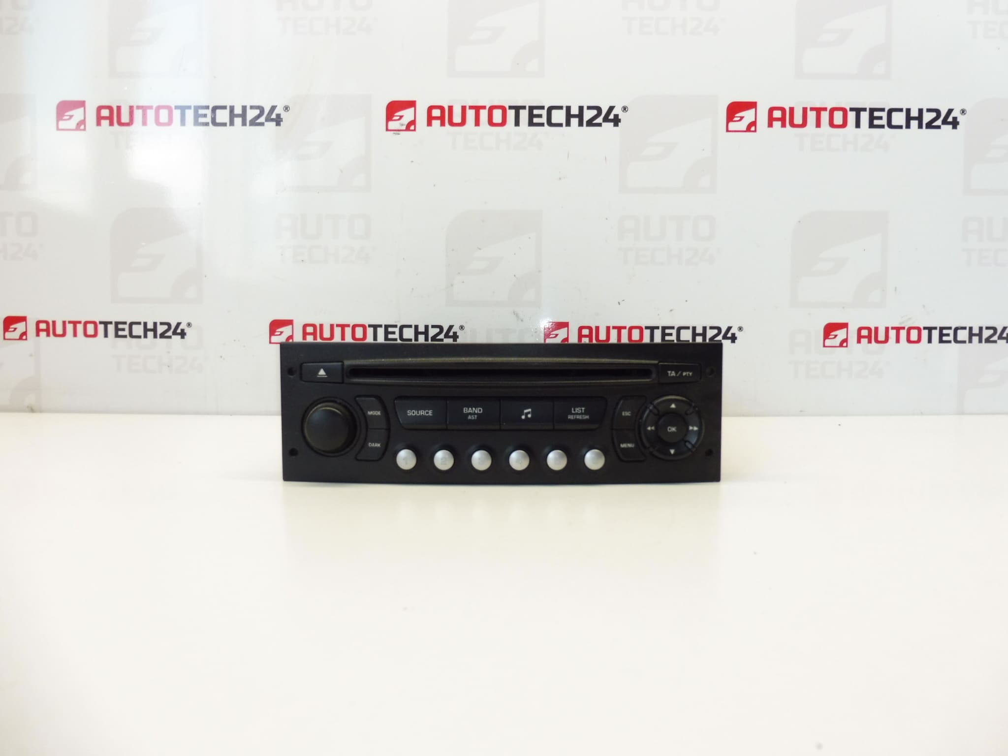 Autoradio met CD Blaupunkt RD4 N1 - 02 Citroën Peugeot 9660646477