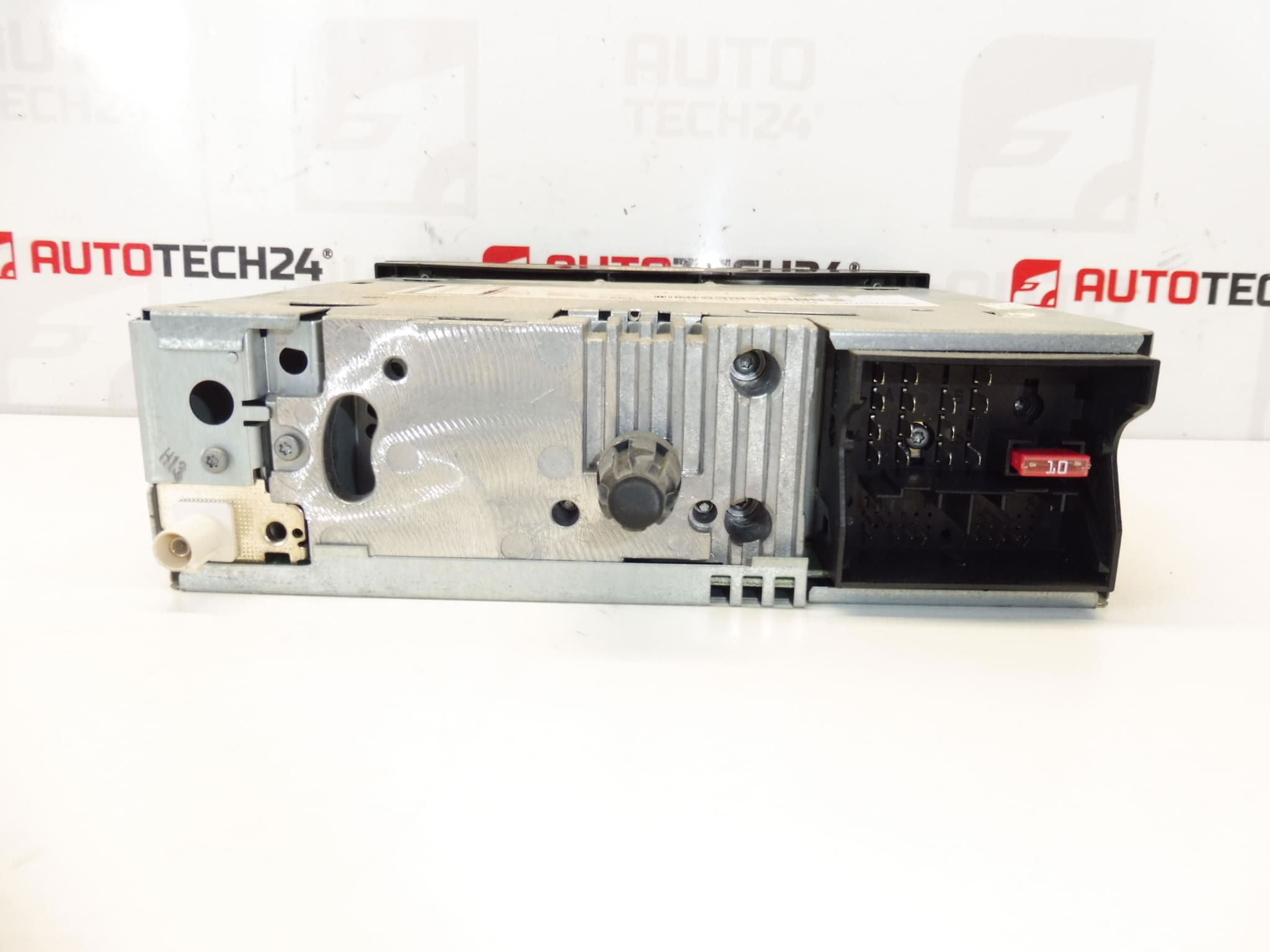 Autoradio met CD Blaupunkt RD4 N1 - 02 Citroën Peugeot 9660646477