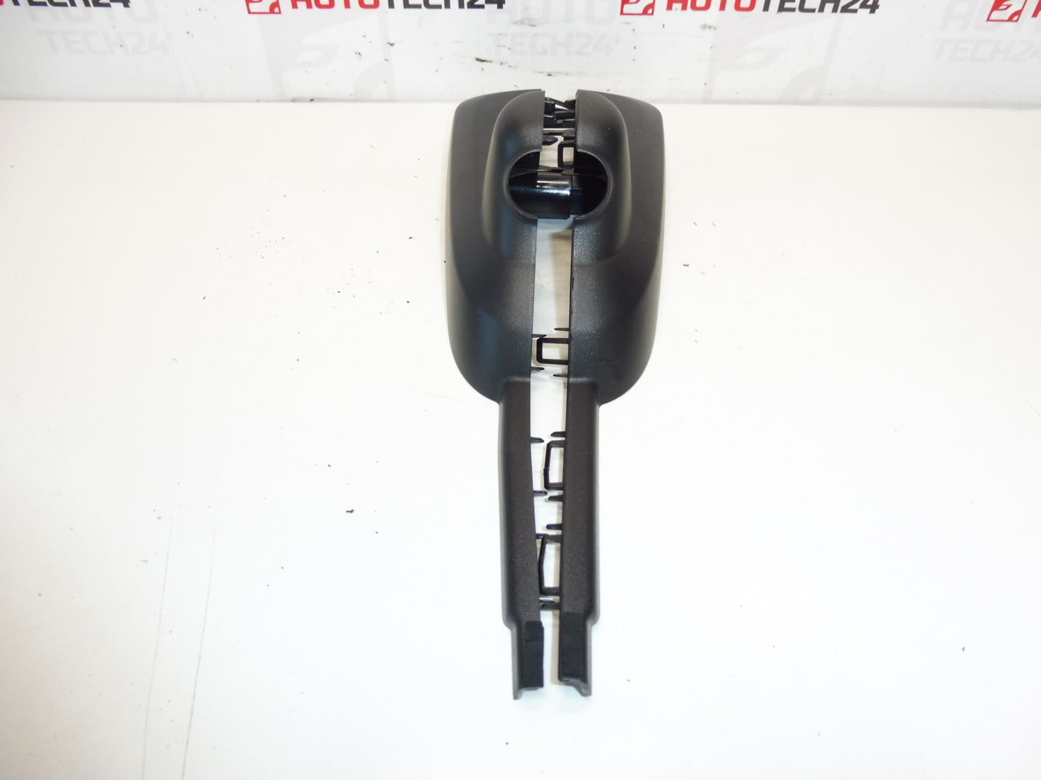 Binnenspiegelkap Peugeot 3008 en 5008 8153XT 8153XV