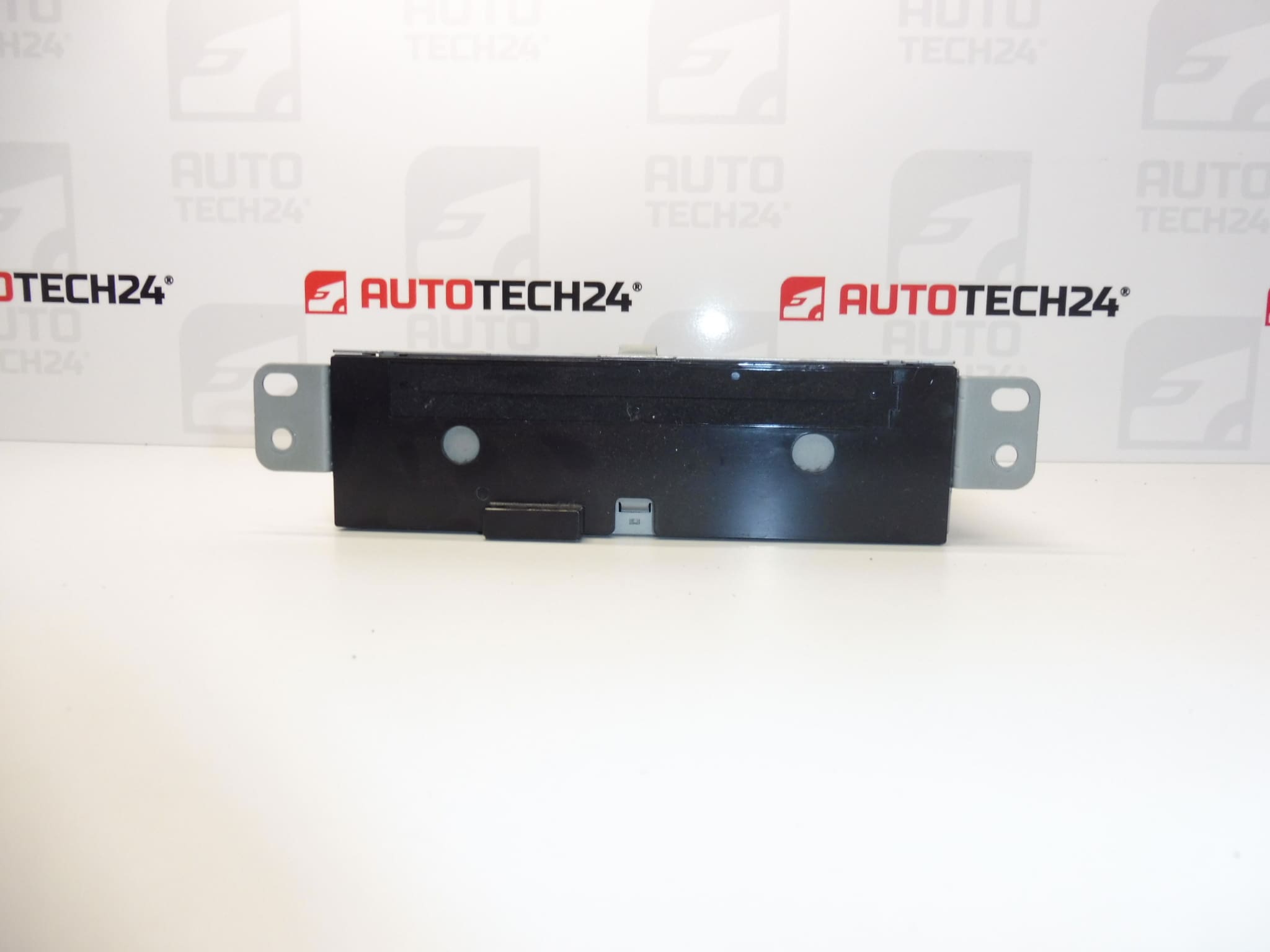 Autoradio met CD Citroën C4 II 9676838180 6574SQ