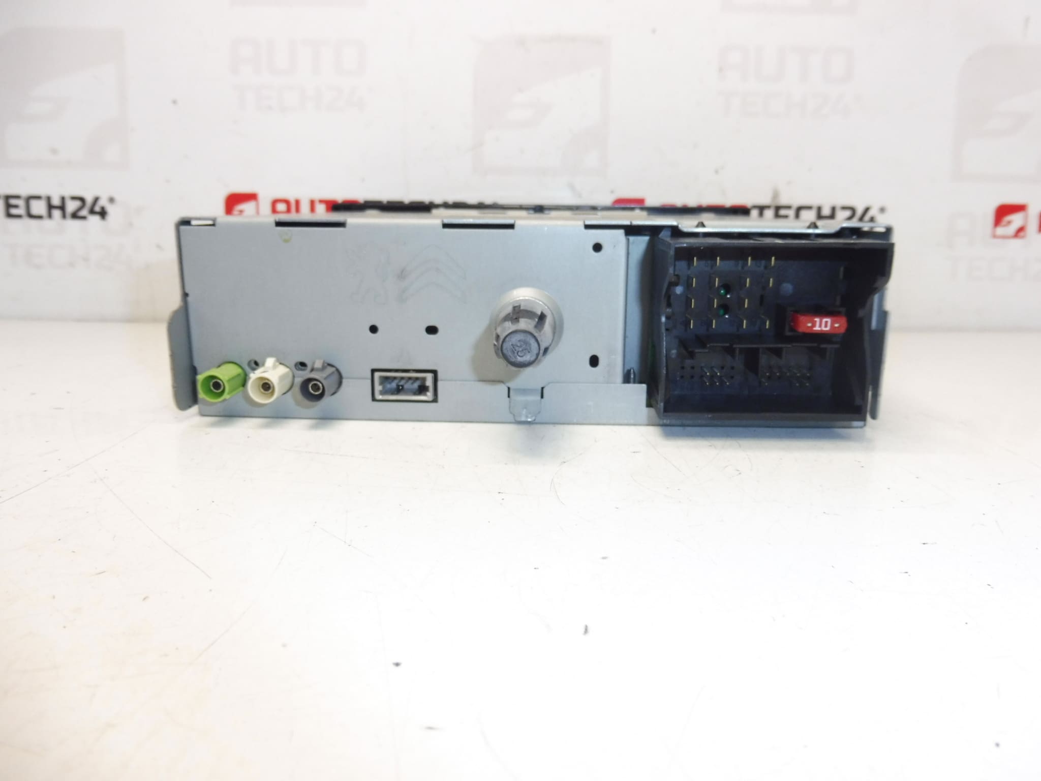 Continental RD45 98041625XT 16108009XT autoradio - Afbeelding 2