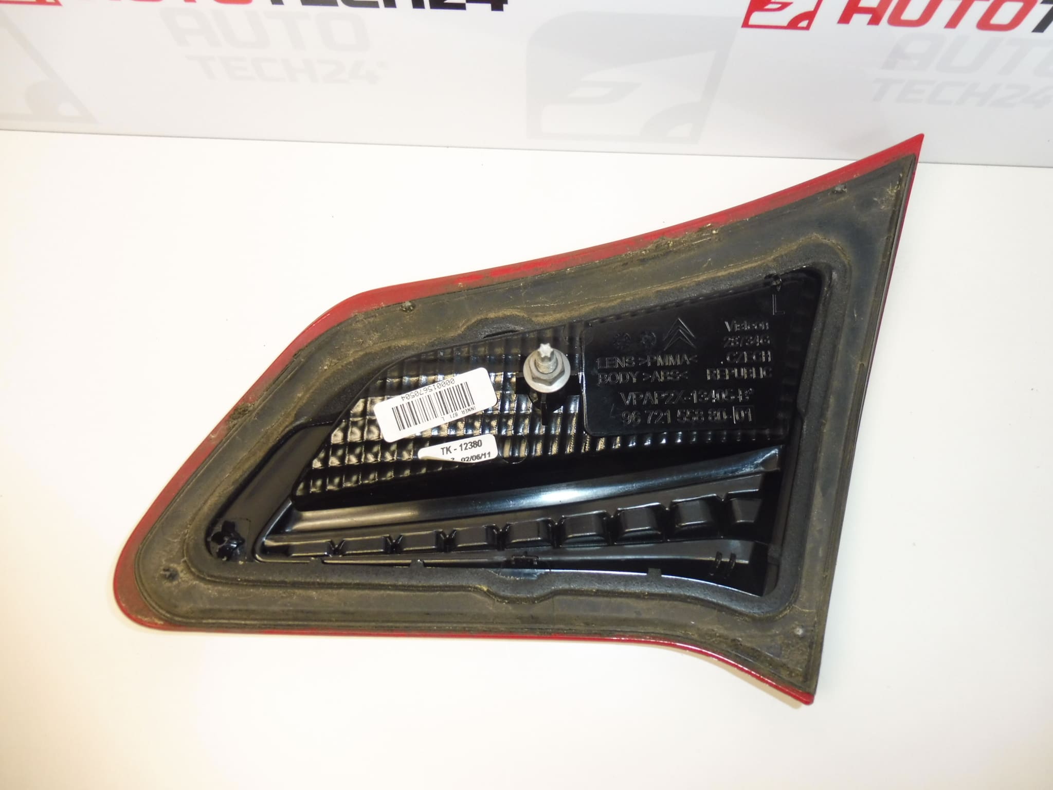 Decoratief frame van de linker achterlamp Citroën C4 II 9672155880 7453E4 - Afbeelding 2